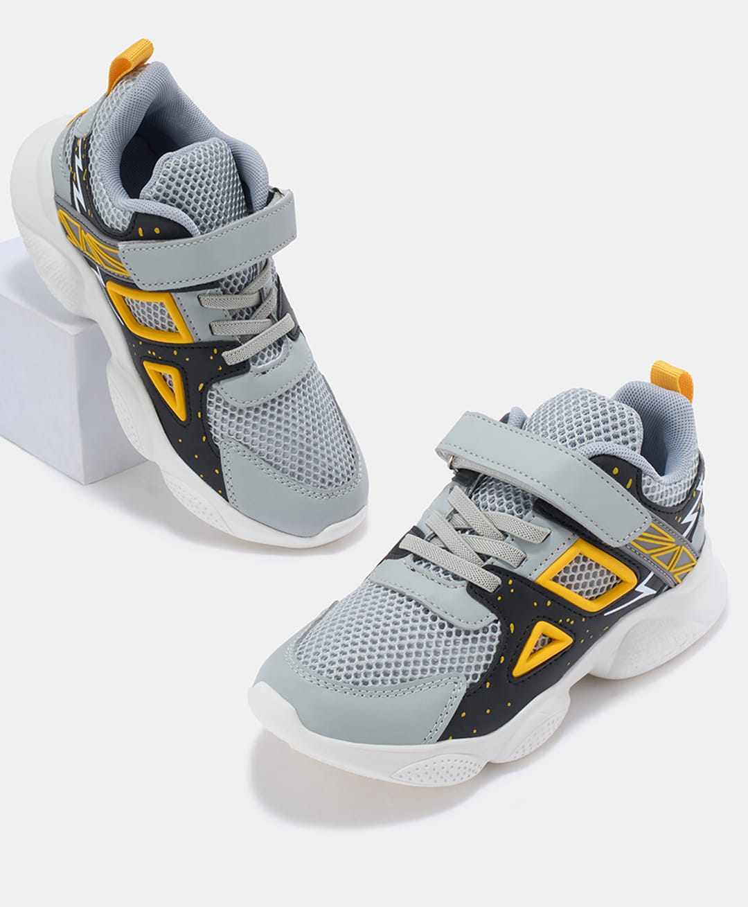Pantaloons Junior Mesh Detailed Velcro Closure Shoes - Grey-image-33