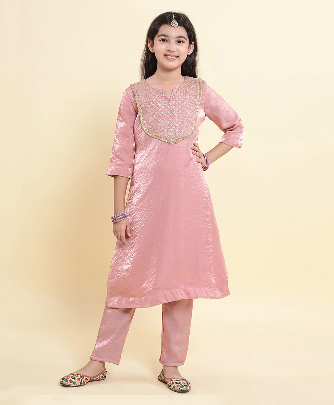 Piccolo Tissue Woven Three Fourth Sleeves Floral Designed Sequins Embellished Kurti & Pant Set - Pink-picture-14