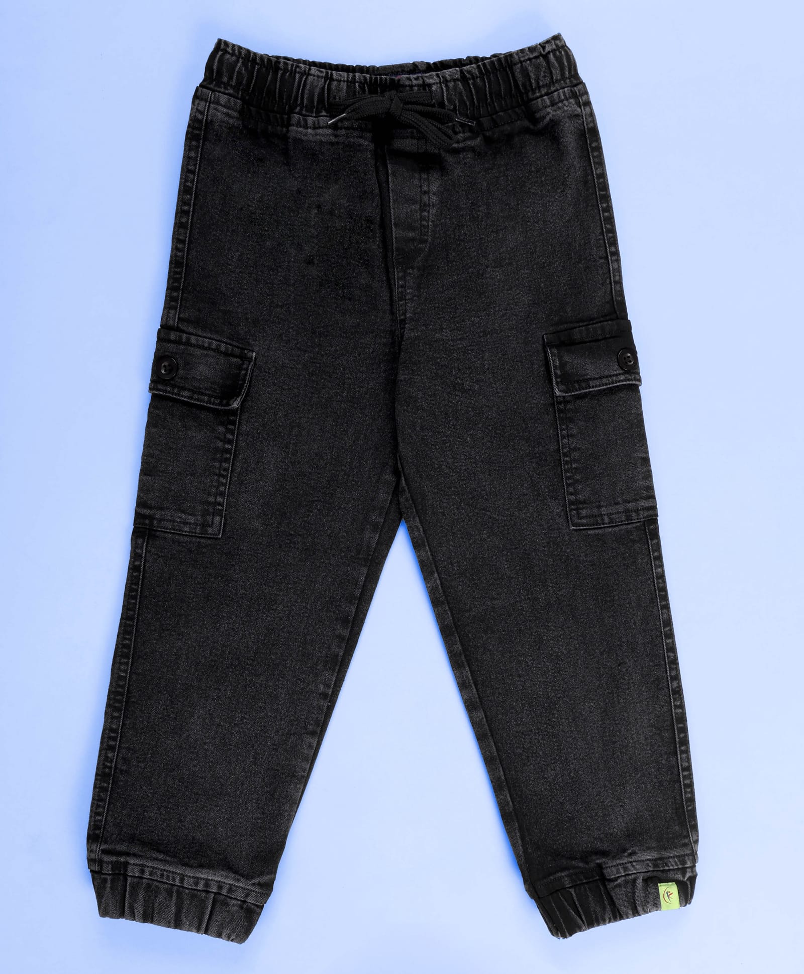 Kiddopanti Denim Woven Solid Cargo Jeans - Black-picture-18