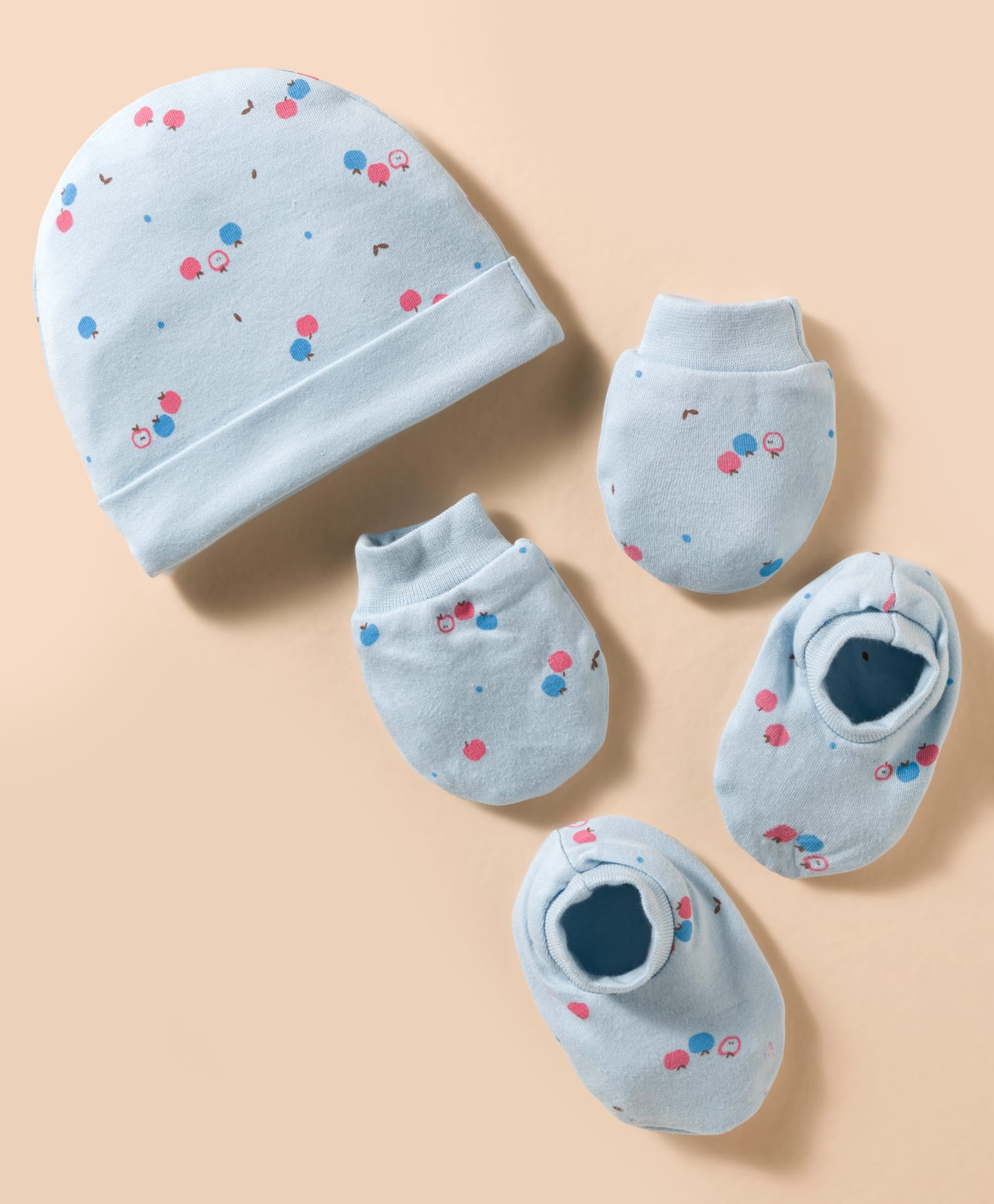 Simply Interlock Knit Cap Mitten & Booties Set with Apple Print Light Blue - Diameter 16 cm-image-33