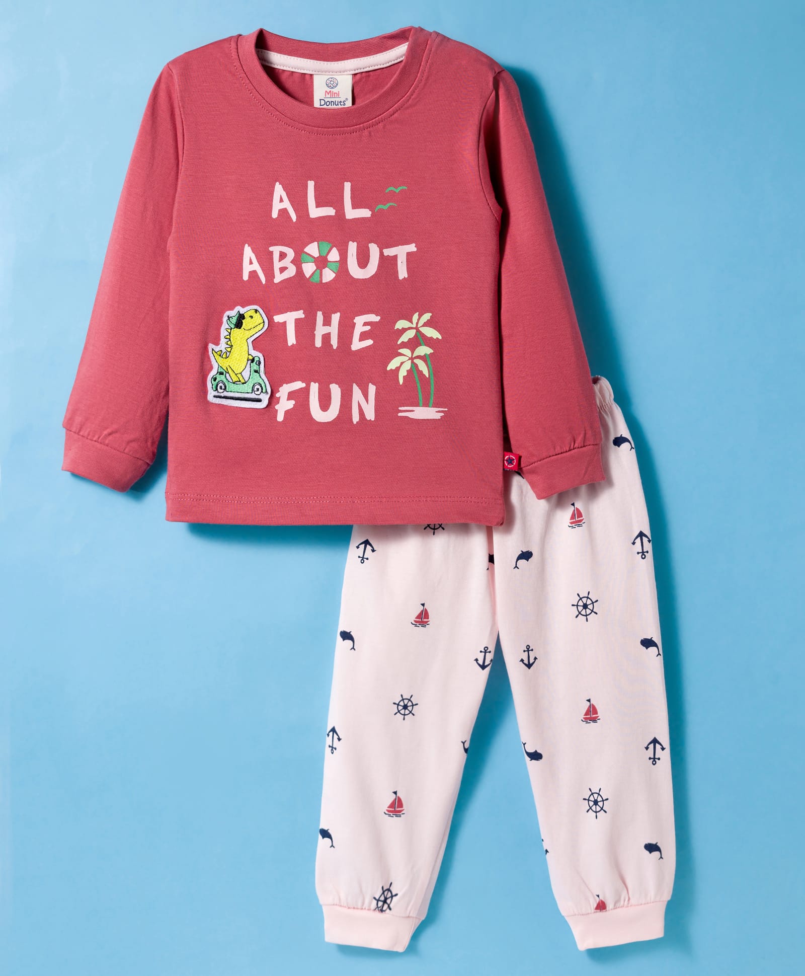 Mini Donuts Sinker Knit Full Sleeves T-Shirt & Lounge Pant Set with Text Print - Red-image-39