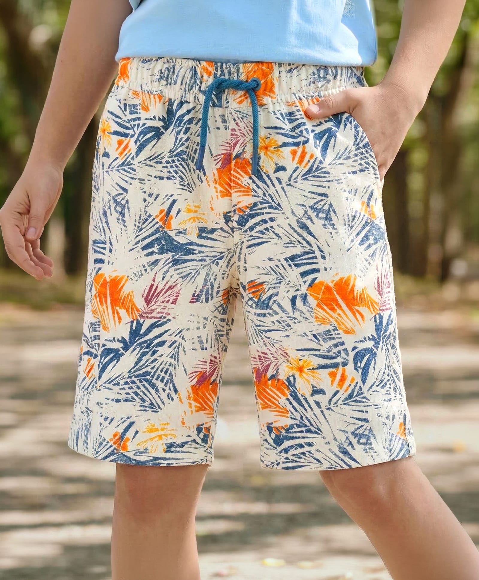 Pine Kids Looper Shorts With Leaf Print - Off White-picture-24