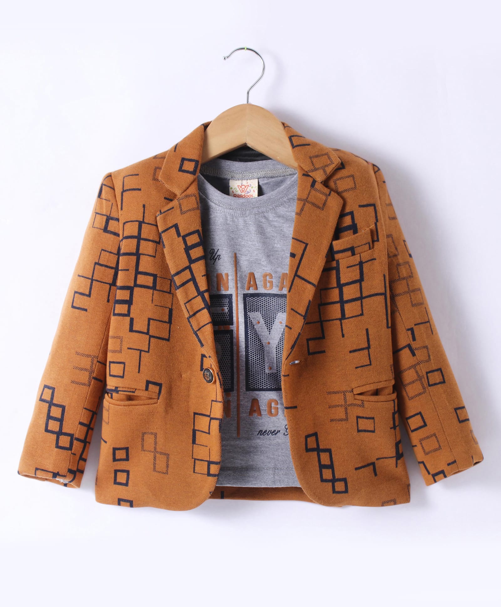 Rikidoos Full Sleeves Geometric Printed Blazer With Tee - Khaki & Grey-image-3