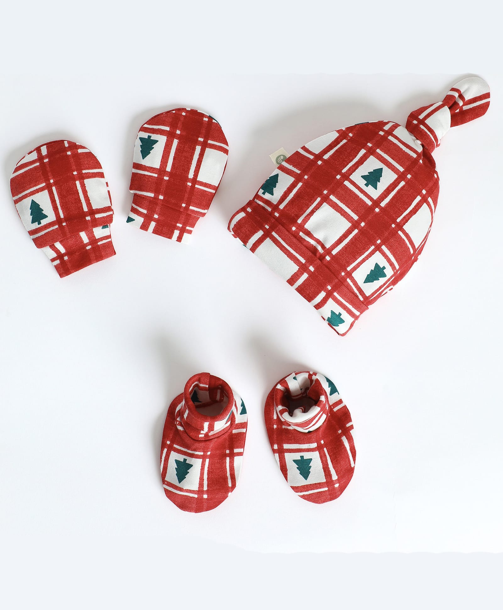 Cocoon Care Bamboo Knit Christmas Theme Checked & Christmas Tree Printed Cap Mittens & Socks - Red-picture-11