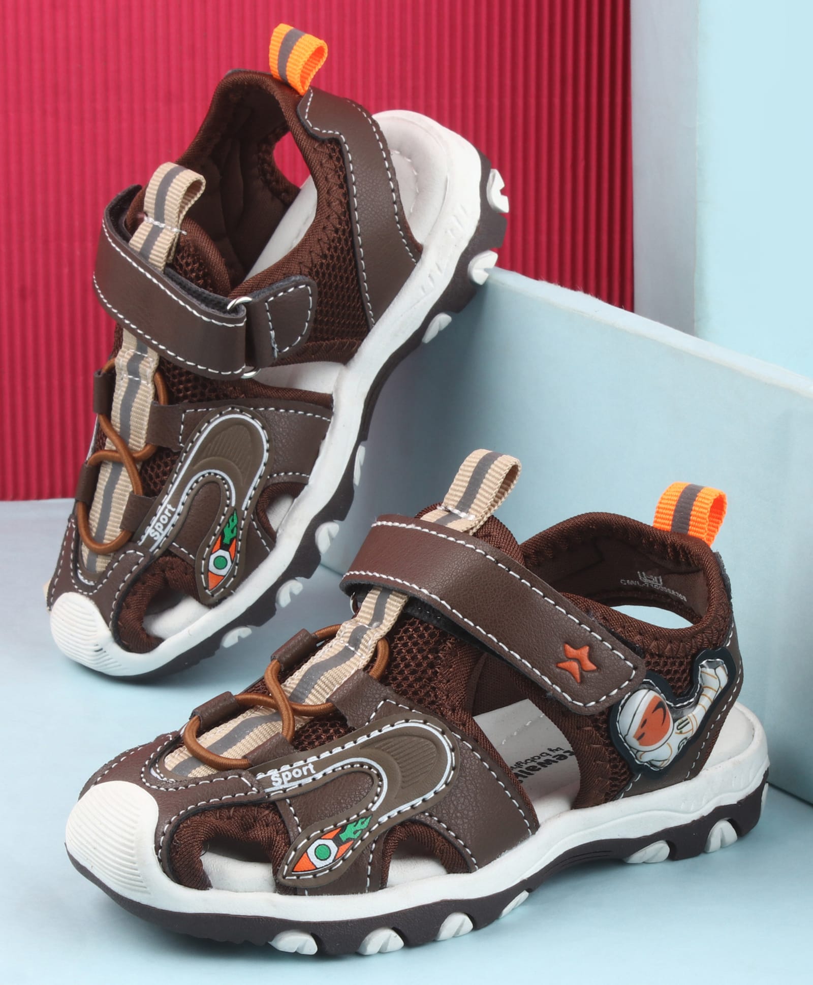 Cute Walk by Babyhug Velcro Closure Sandals - Brown-image-35