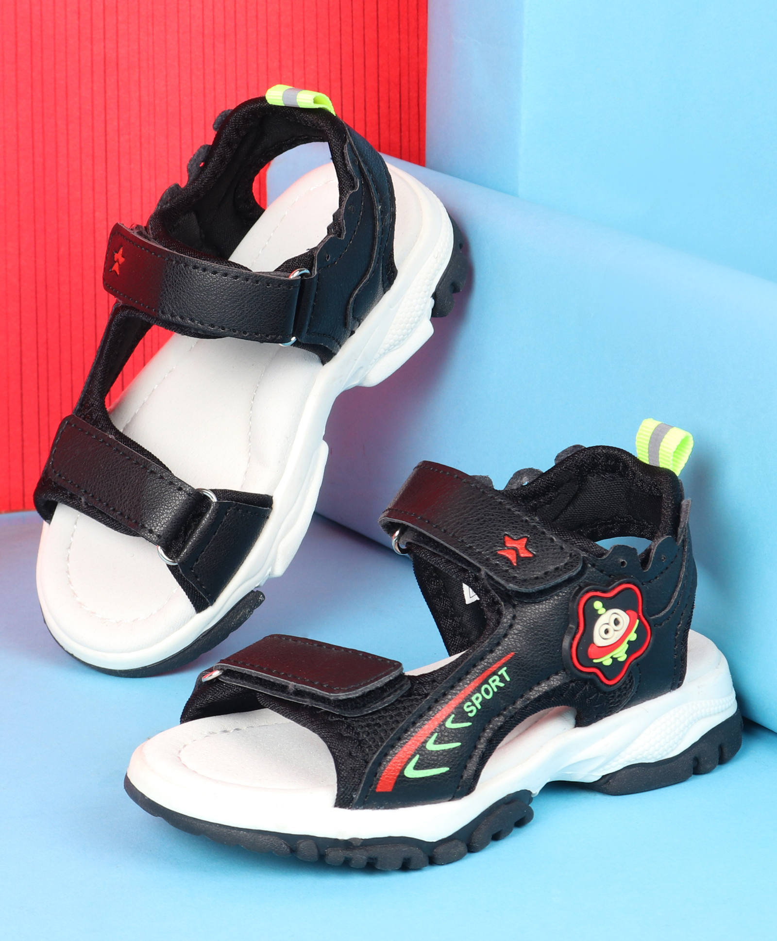 Cute Walk by Babyhug Velcro Closure Sandals with Space Theme Print & Applique - Black-image-19