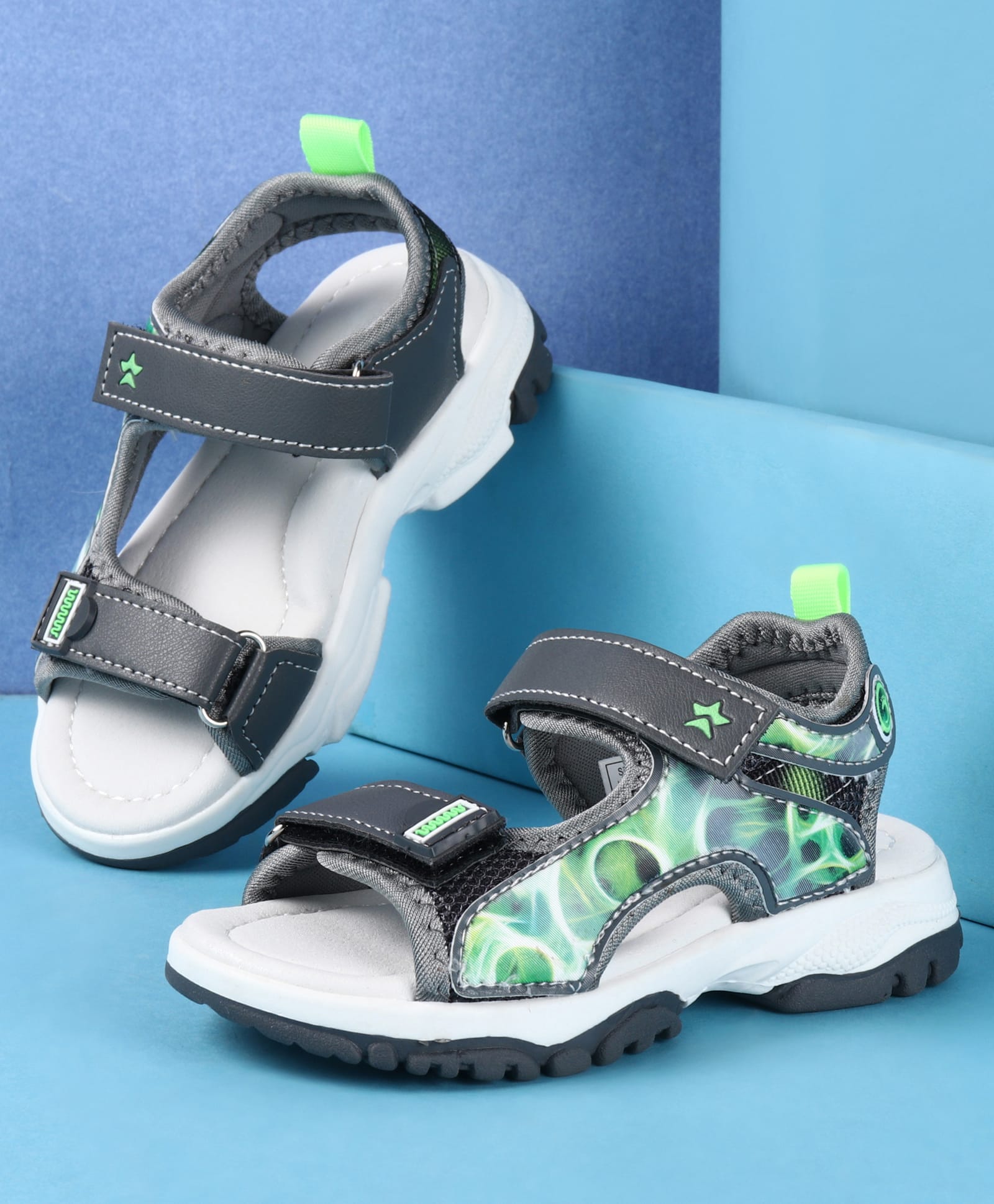 Cute Walk by Babyhug Velcro Closure Printed Sandals - Grey-image-25