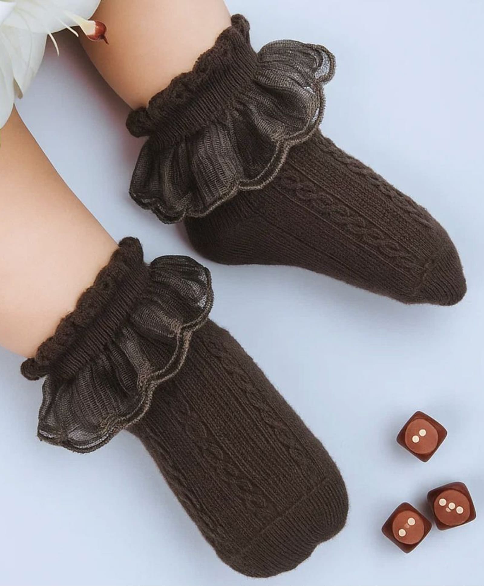 Neska Moda Cotton Elastane Frill Detailed Socks - Black-picture-31
