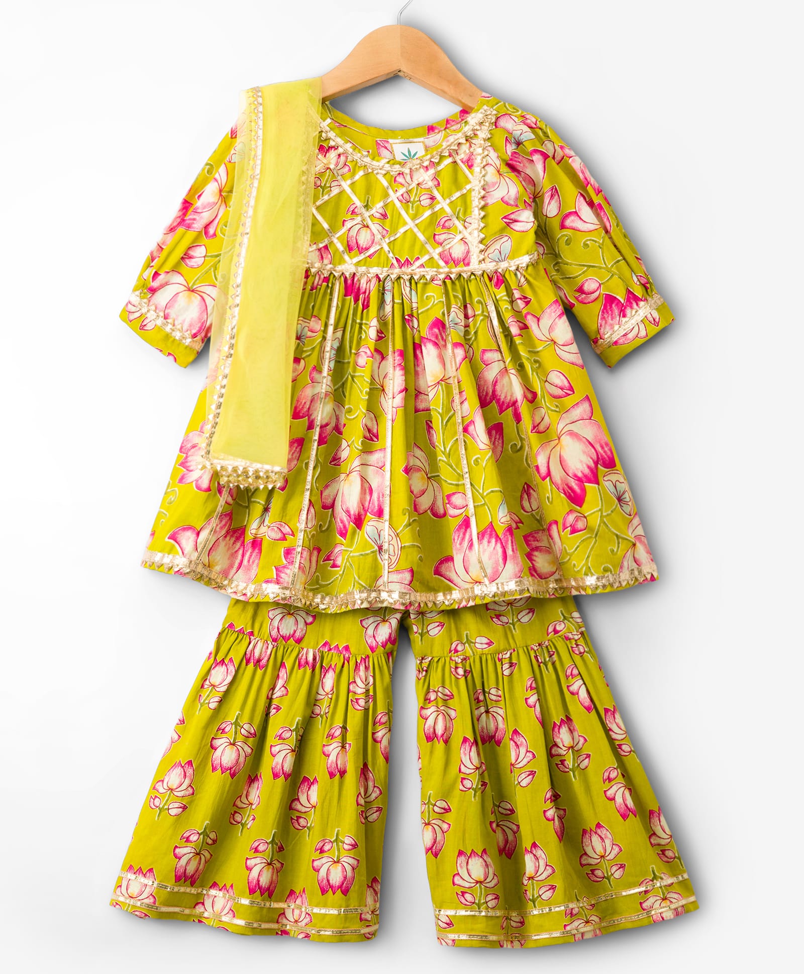 TEENTAARE Cotton Woven Three Fourth Sleeves Kurta & Gharara With Dupatta Set - Lime Green-image-14