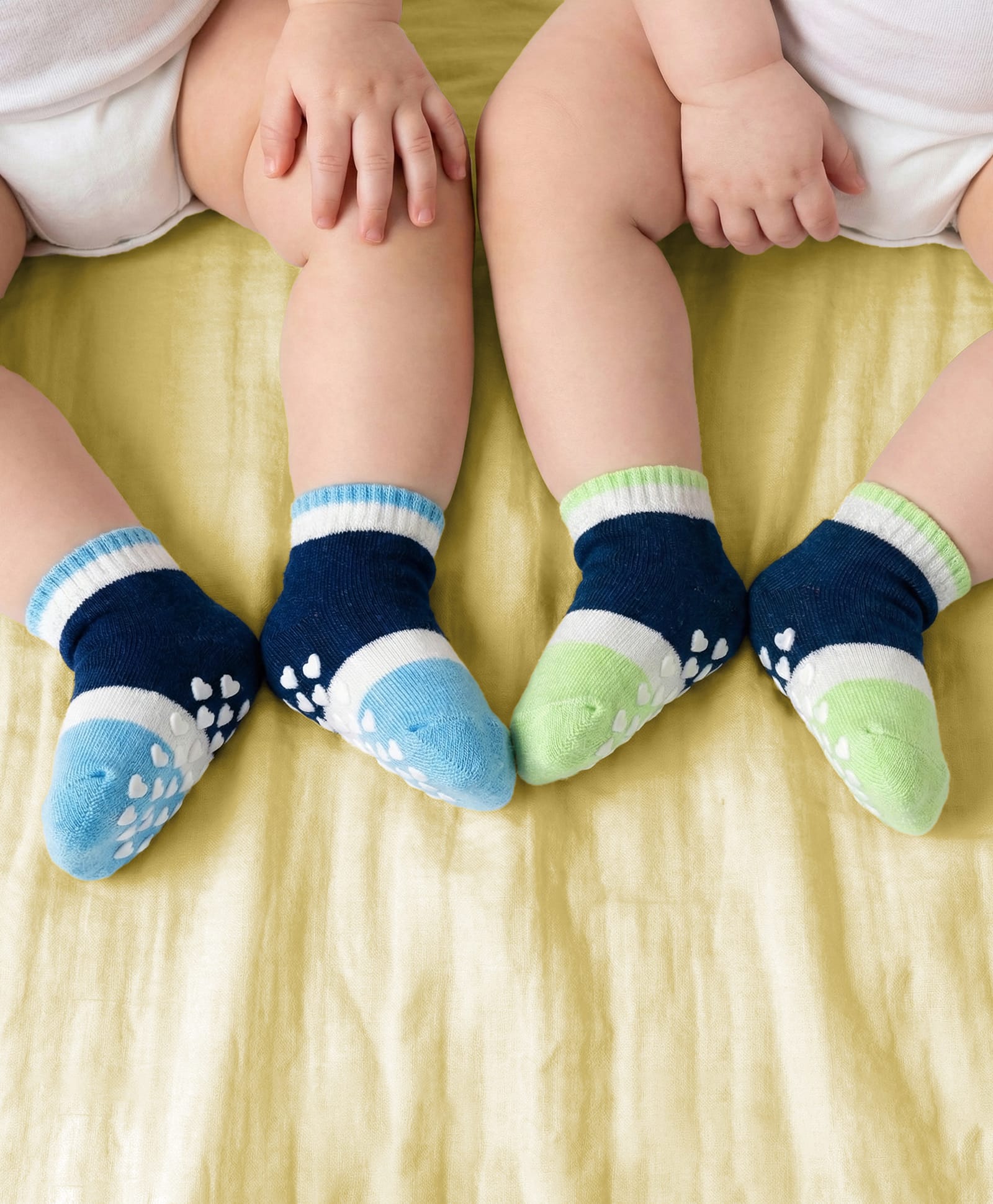 Babyoye Cotton Bamboo Knit Socks With Color Block Design Pack of 2 - Green Blue & White-image-26