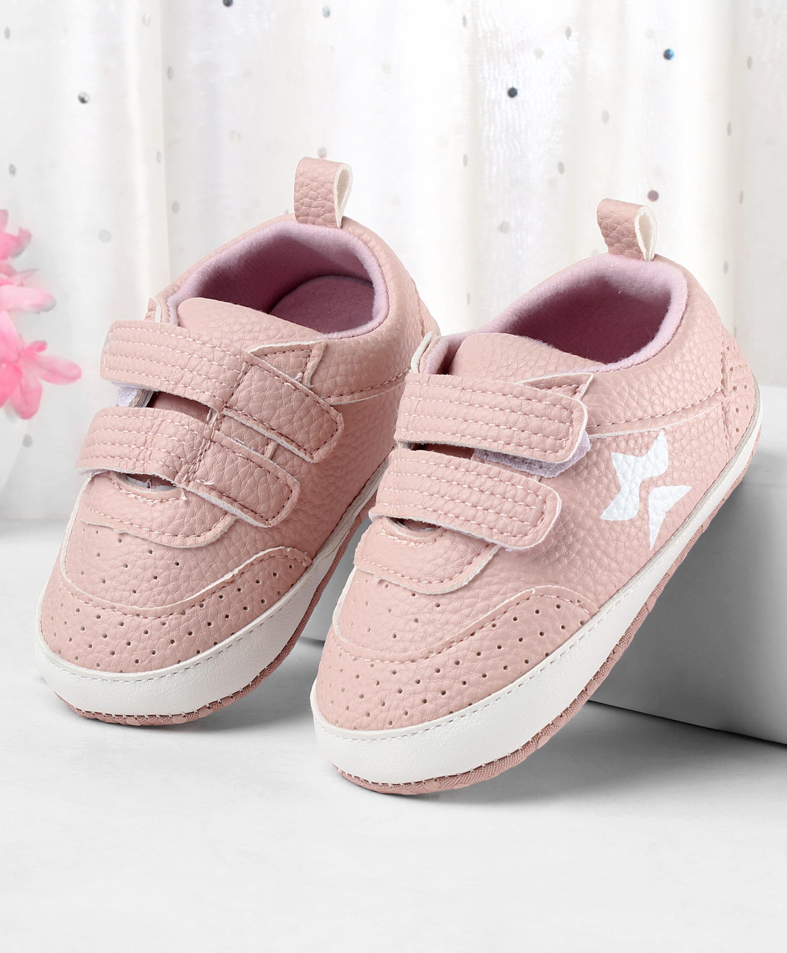 Cute Walk by Babyhug Velcro Closure Solid Booties - Pink-image-37