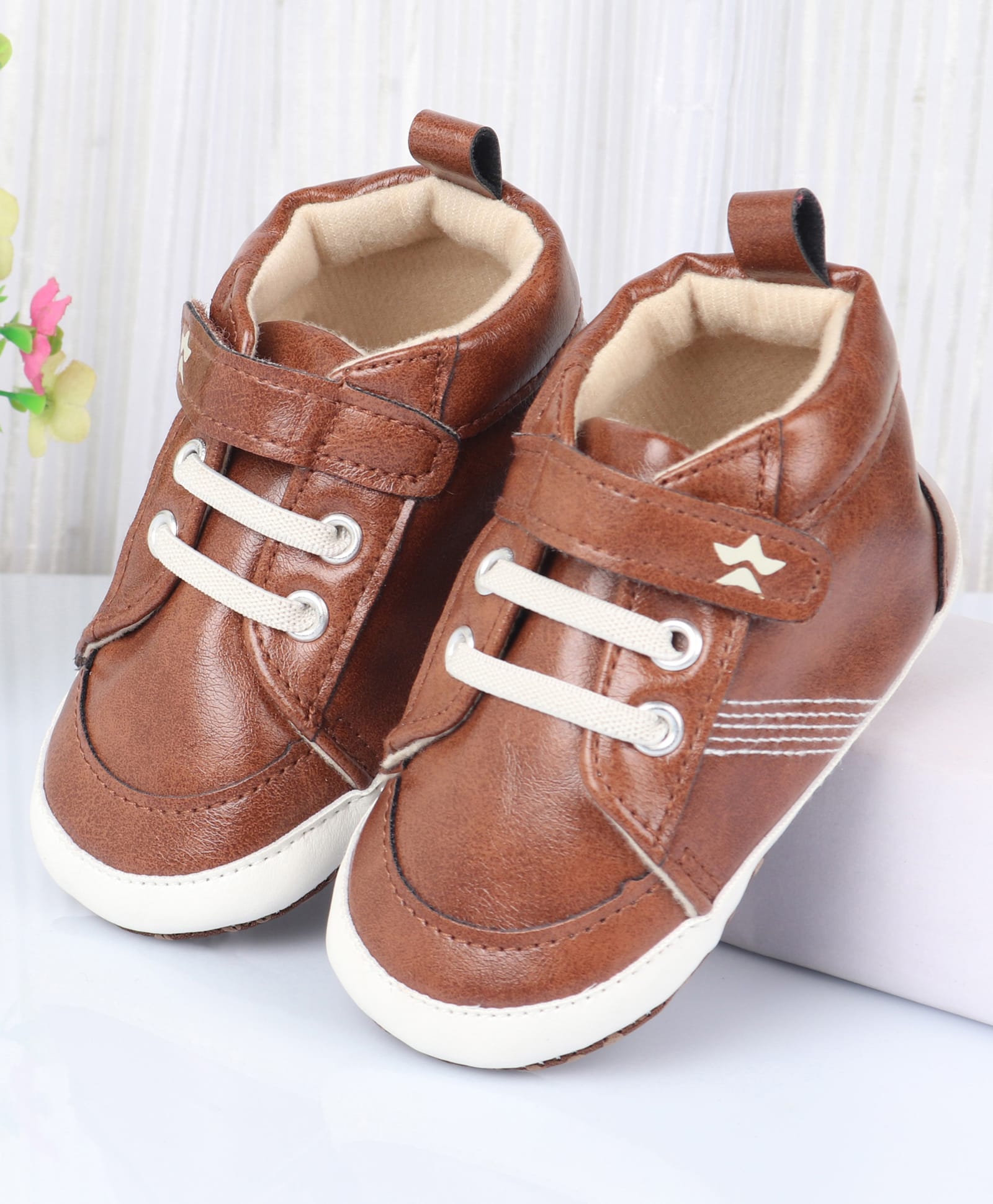 Cute Walk by Babyhug Velcro Closure Solid Booties - Brown-image-34