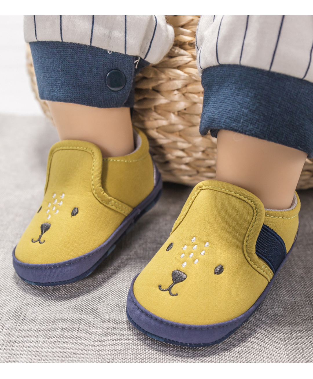 Neska Moda Puppy Embroidered Slip On Booties - Yellow-image-15
