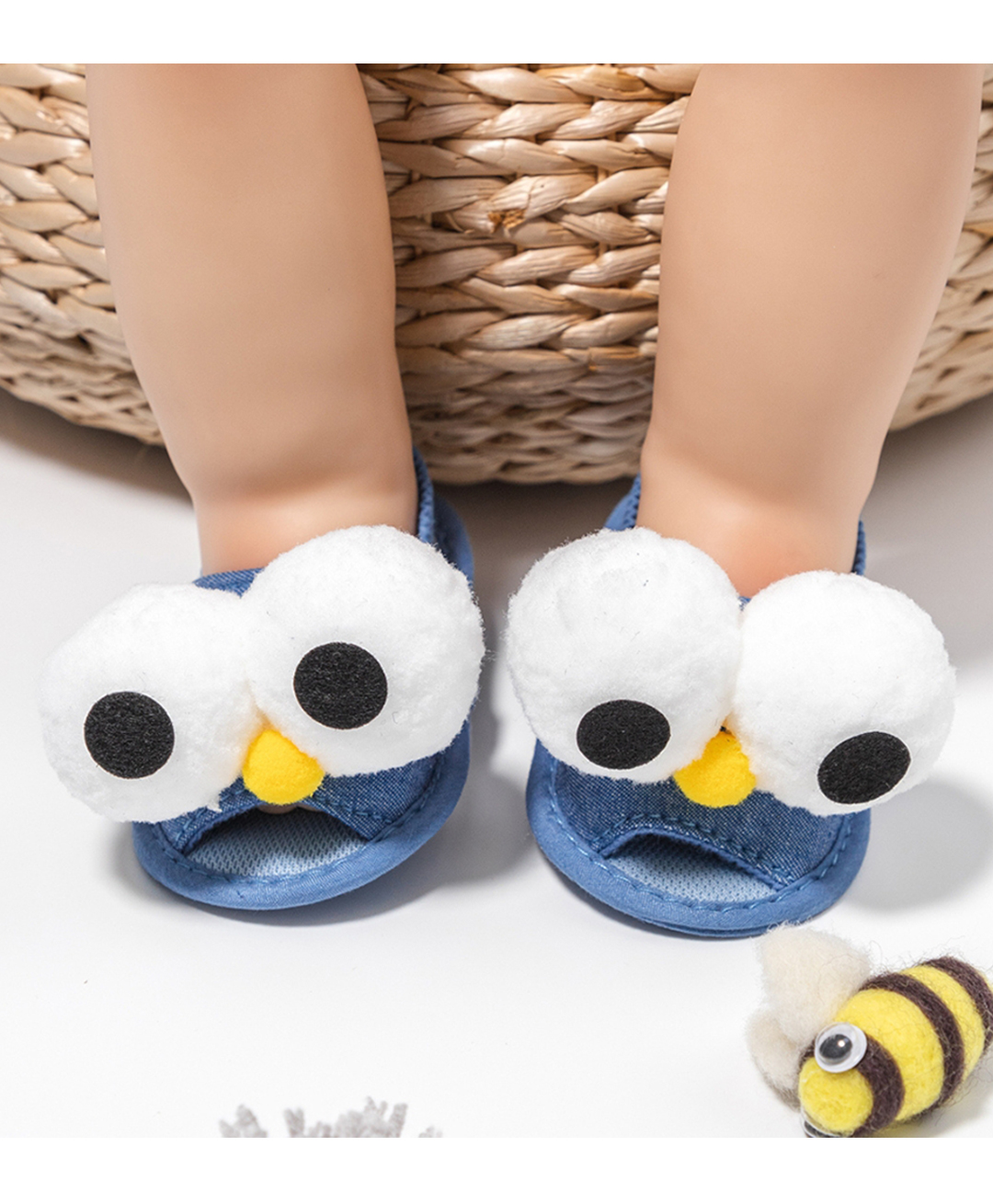Neska Moda Anti Slip Bird Face Applique Detailed Sling Back Sandals - White & Blue-image-26