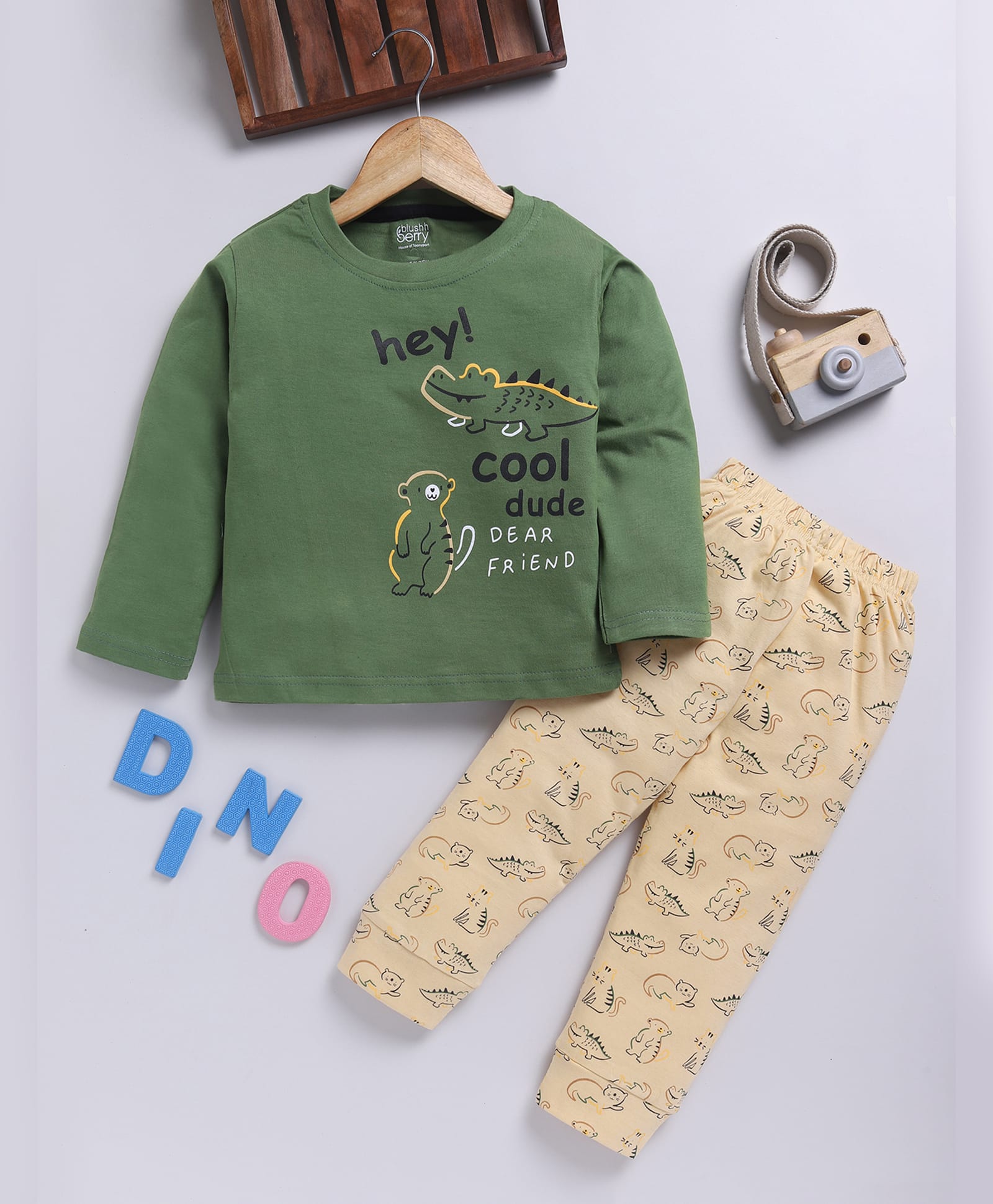 blushh berry Cotton Knit Full Sleeves Hey Cool Dude Text Printed Tee With Pant Set - Green-picture-20