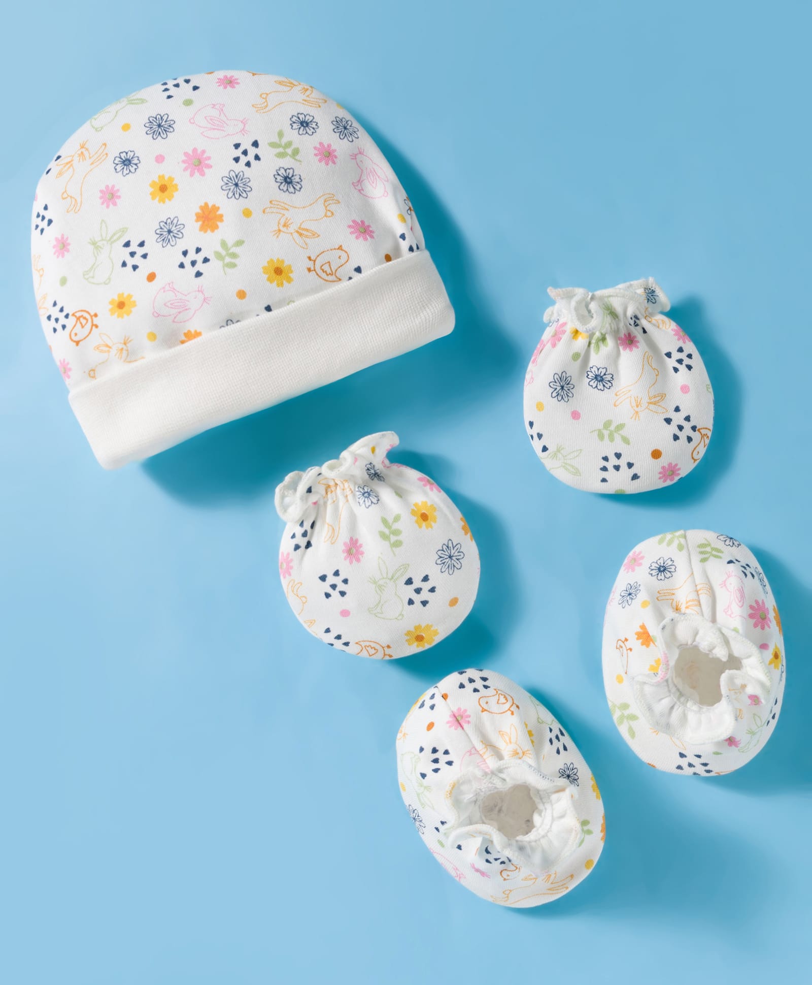 ben benny interlock knit cap mitten & booties set with floral print white - diameter 10 cm
