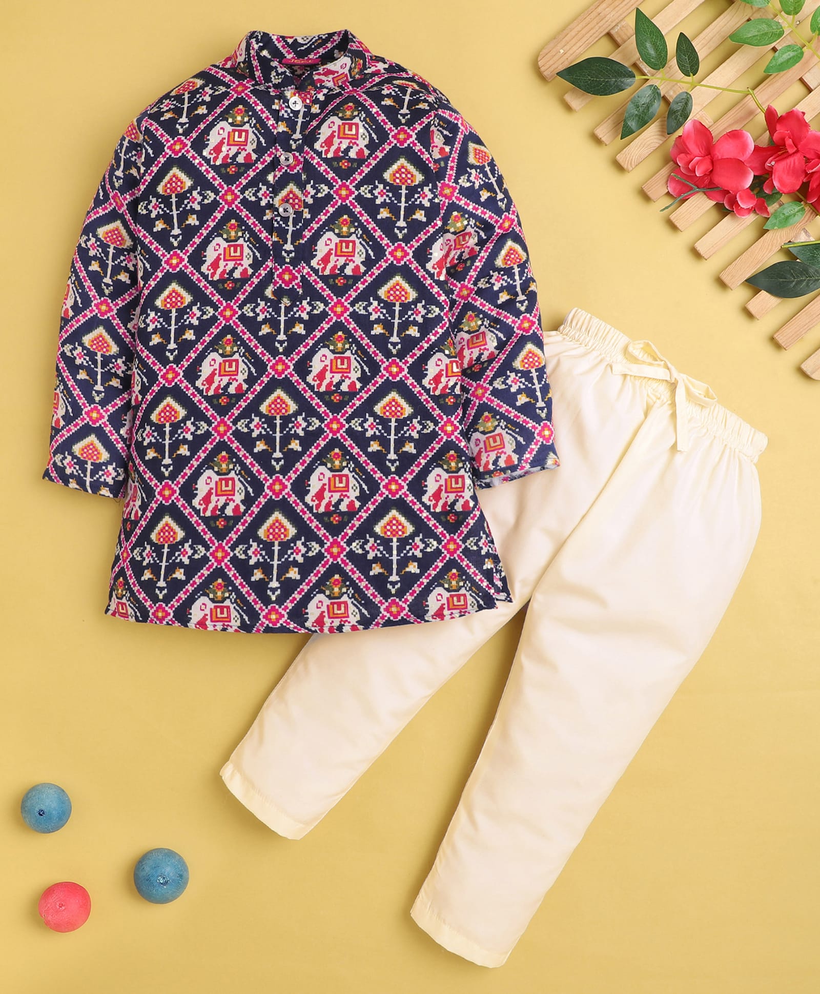 Jeet Ethnics Cotton Blend Knit Full Sleeves Animals Printed Kurta & Pyjama Set - Multi Colour-picture-32
