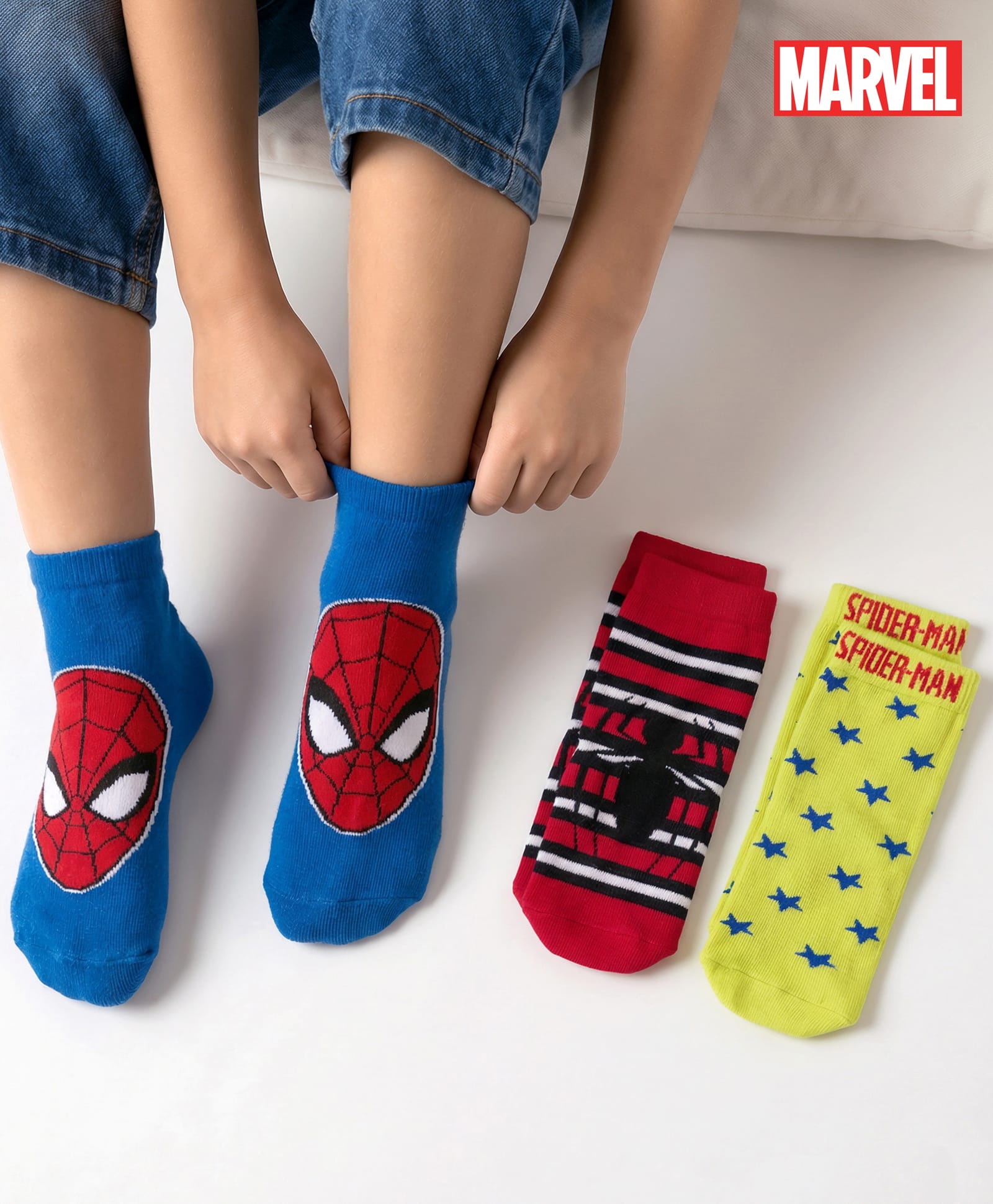 Pine Kids Non Terry Knit Anti Bacterial Ankle Length Socks With Spider Man Graphic Pack Of 3 - Multicolour-image-49