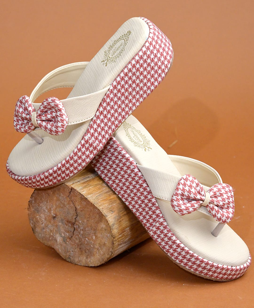 Shoetopia Houndstooth Printed Bow Applique Detailed Low Wedge Sandals -Pink-image-2