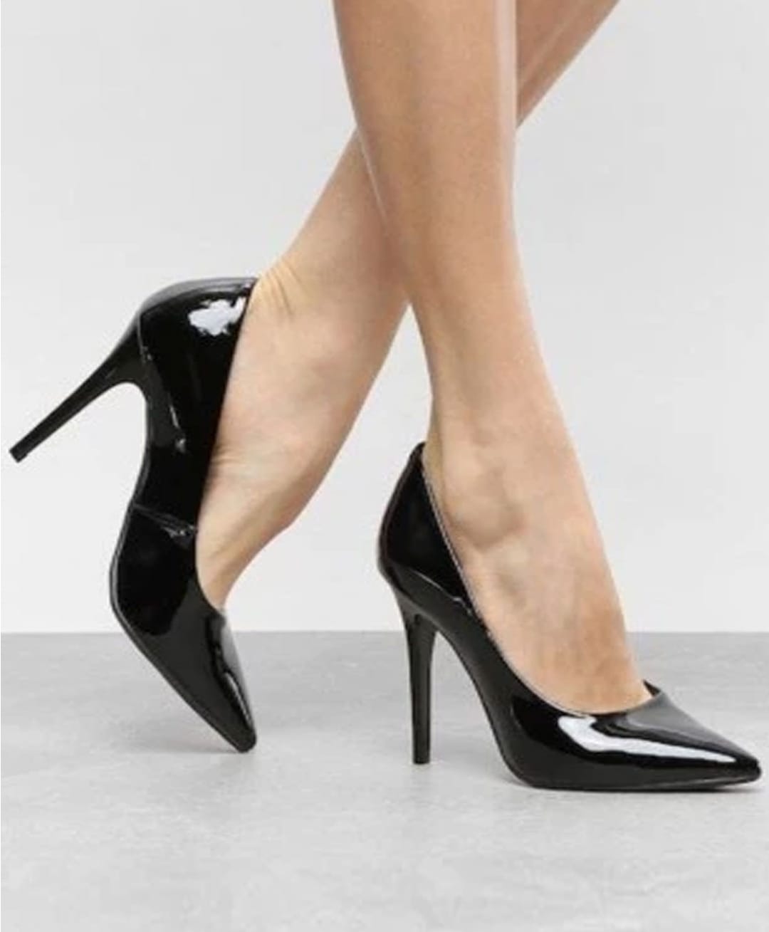 Shoetopia Solid Heel Pumps - Black-image-5