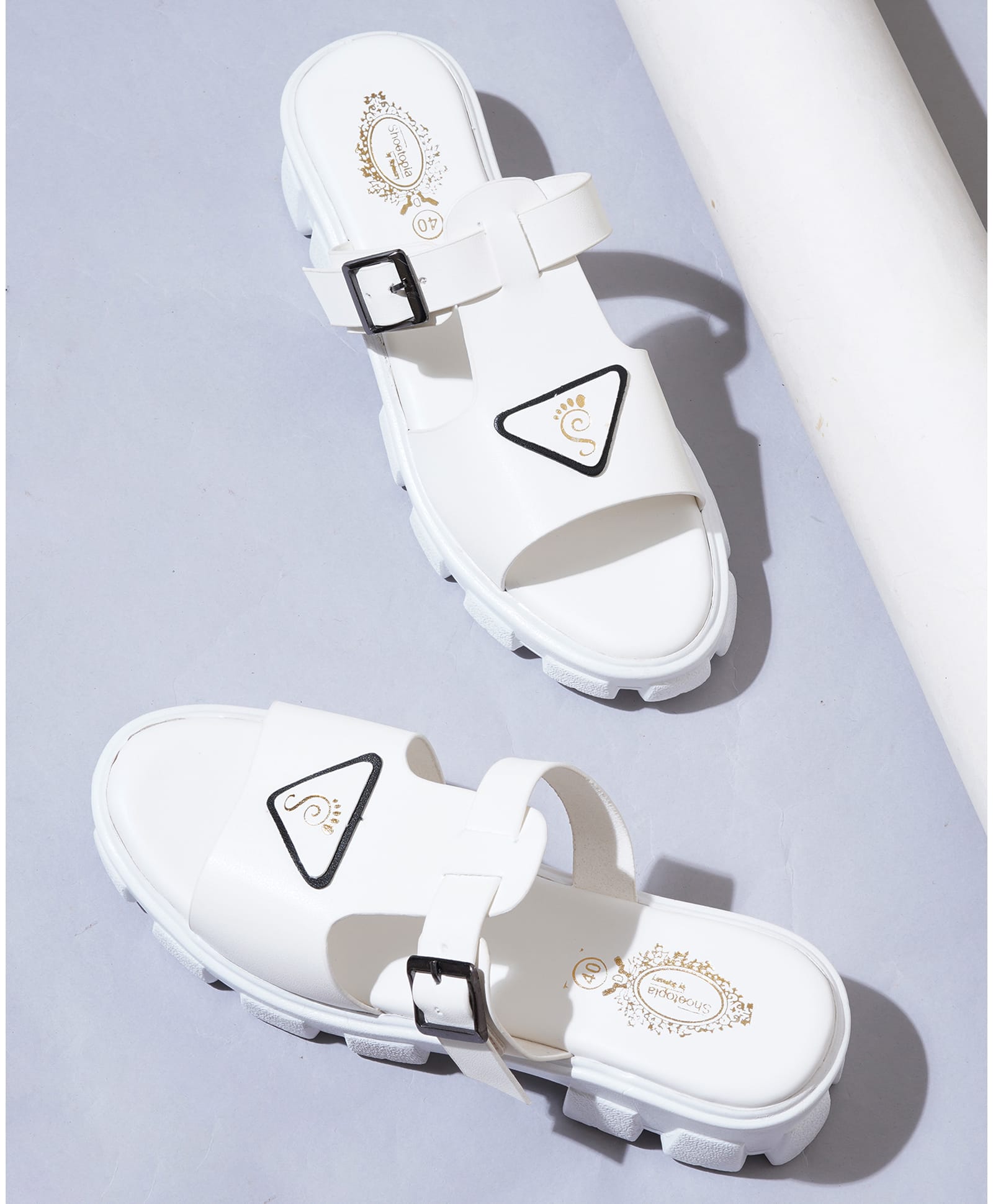 Shoetopia Footprint designed Applique Detailed Buckle Closure Sandals - White-picture-26