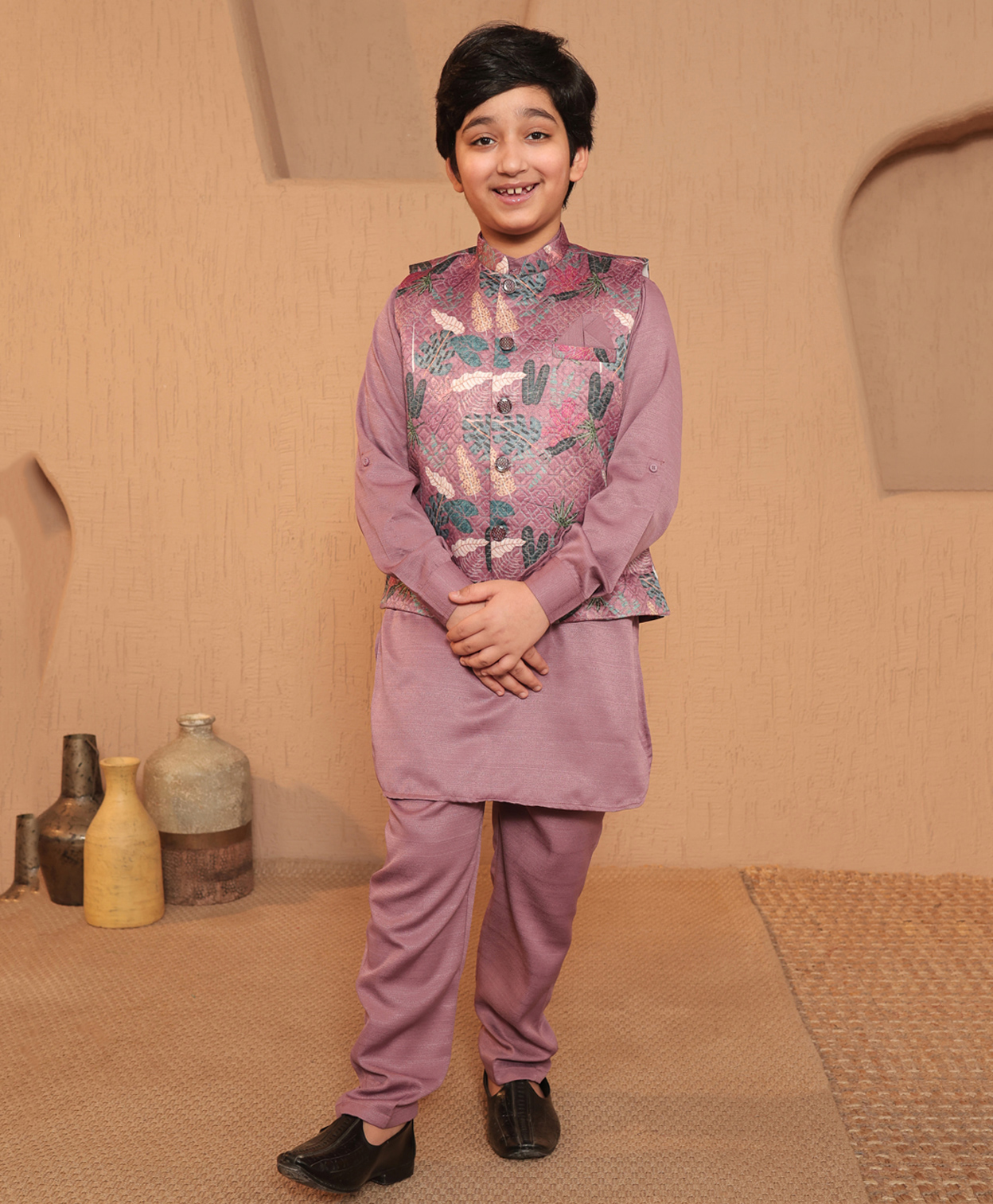 AJ Dezines Cotton Blend Woven Full Sleeves Solid Kurta Pyjama With Leaves Printed Jacket Set - Pink-picture-18