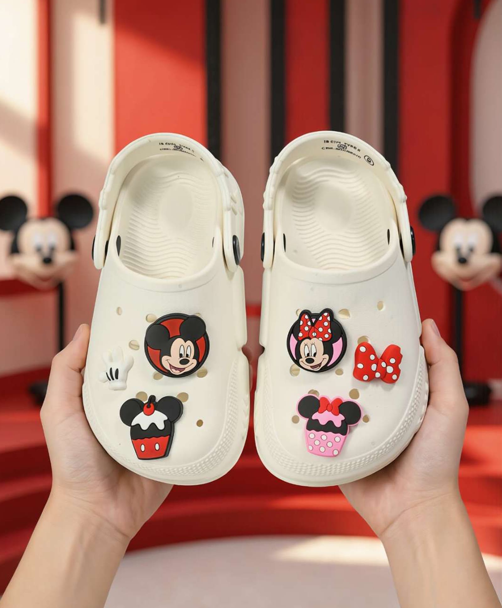 Yellow Bee Disney Mickey & Friends Featuring Minnie Mouse Applique Detailed Slingback Clogs - White-picture-24