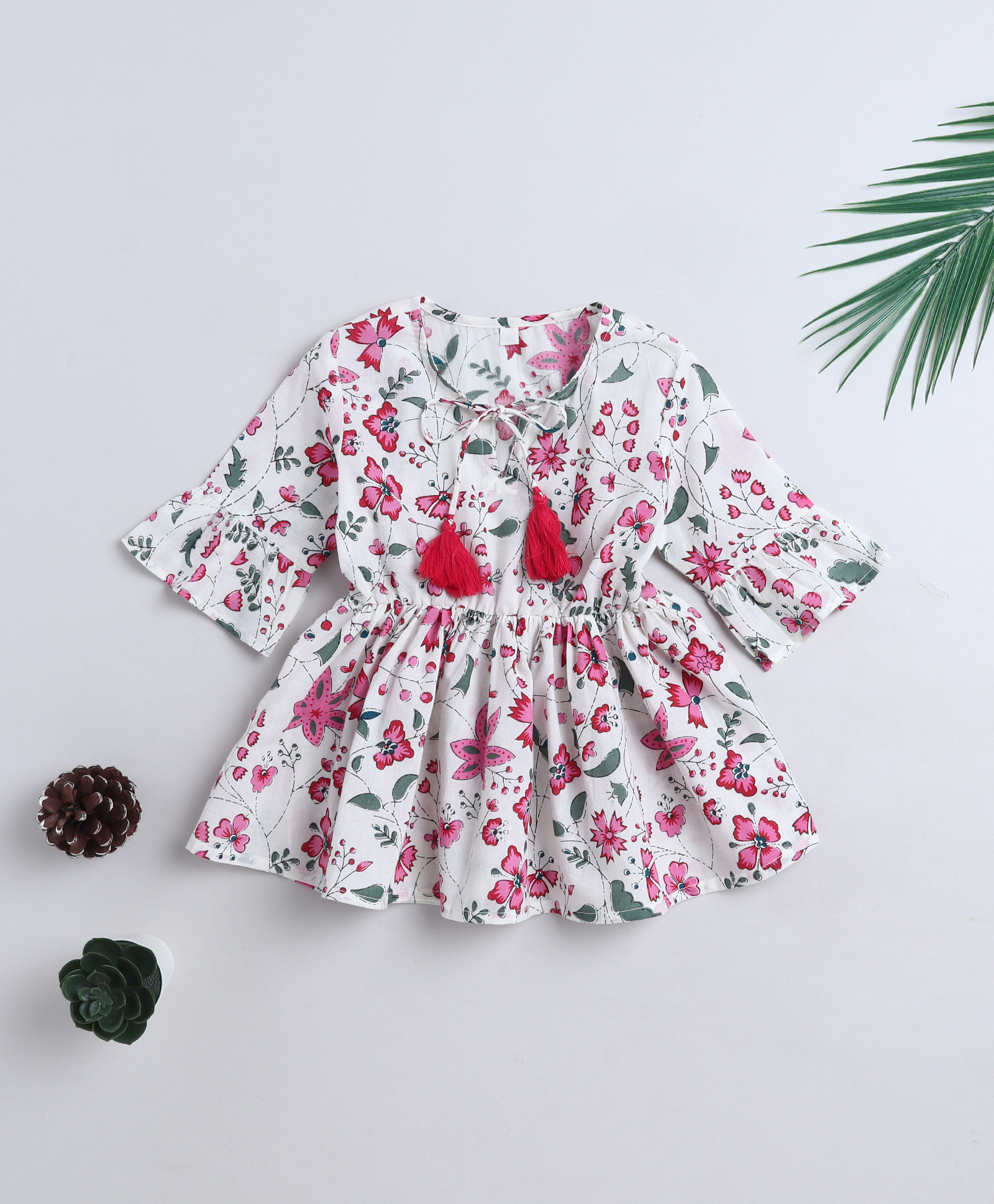 The Magic Wand Cotton Woven Three Fourth Sleeves Floral Printed Peplum Top - White-picture-21