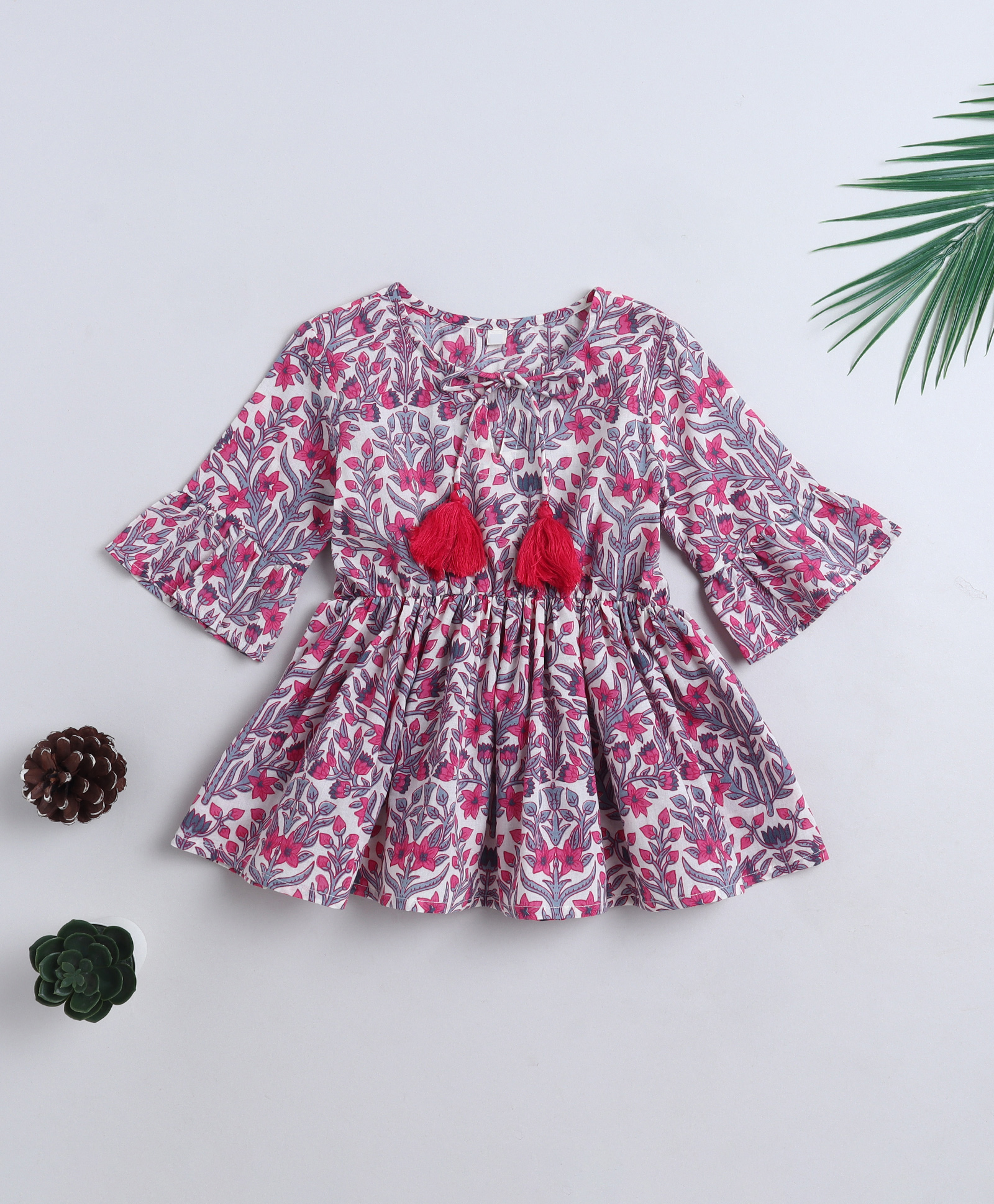 The Magic Wand Cotton Woven Three Fourth Sleeves Floral Printed Peplum Top - Lavender-image-24