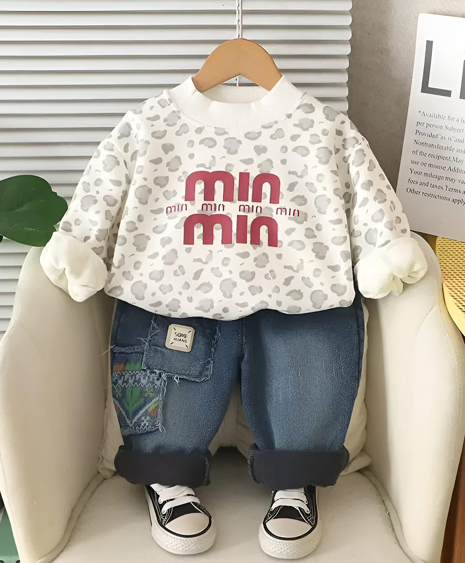Googo Gaaga Fleece Knit Full Sleeves Min Min Text Printed Winter Sweatshirt & Jeans Set - Cream-picture-21