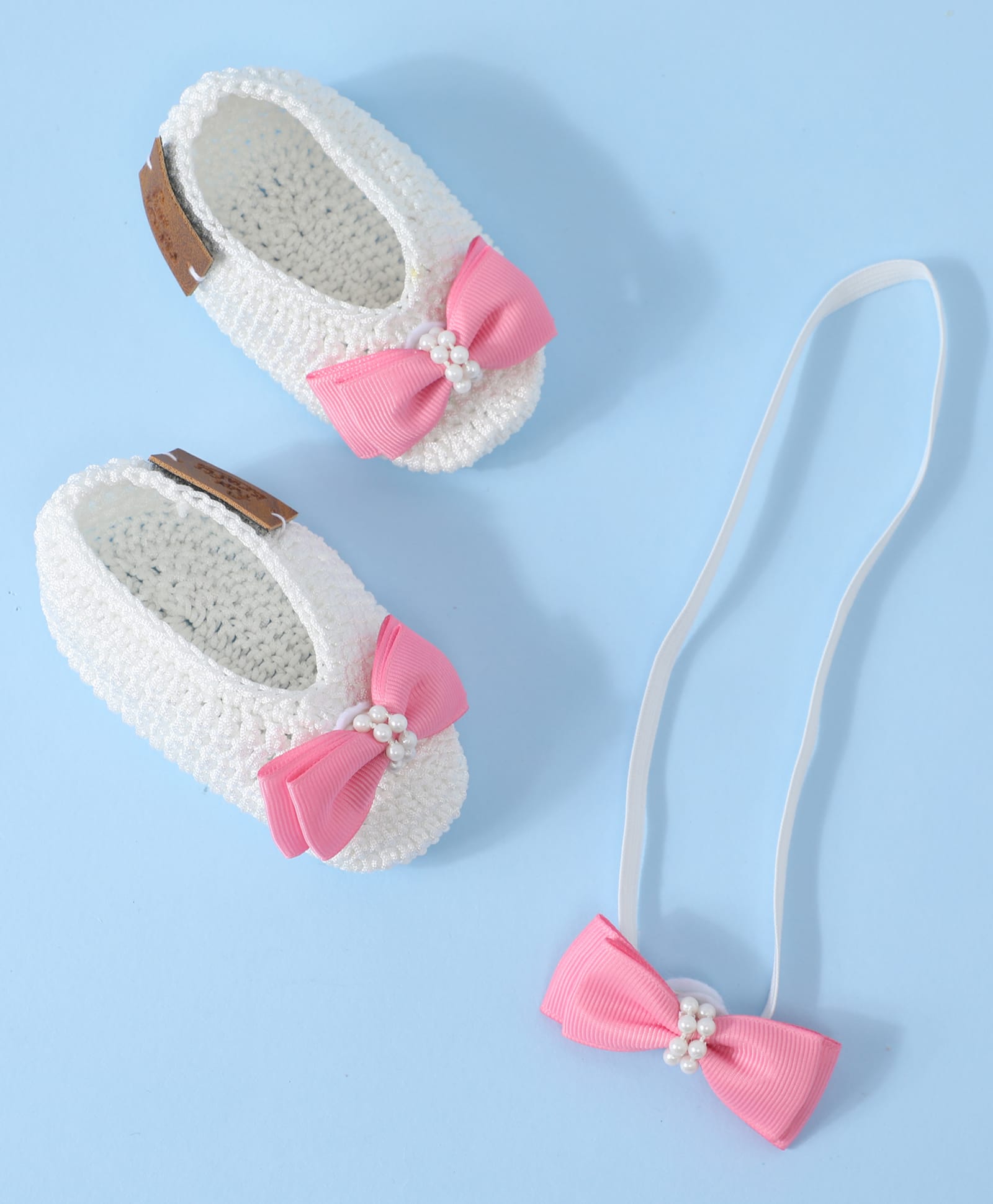 Funkrafts Pearl Embellished Bow Applique Detailed Booties With Headband - White & Pink-picture-22