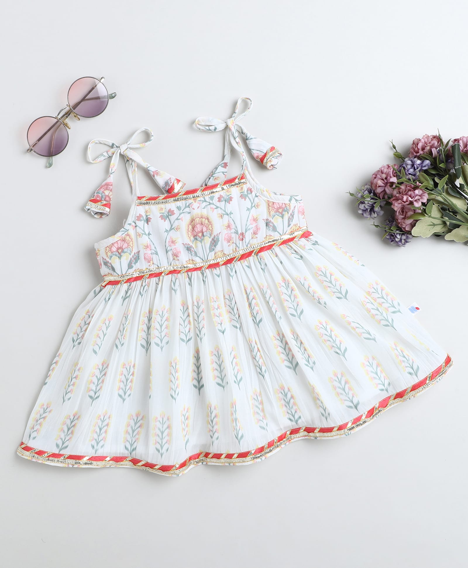 Many frocks & Georgette Woven Sleeveless Floral Printed Lace Embellished Dress - Off White-image-15