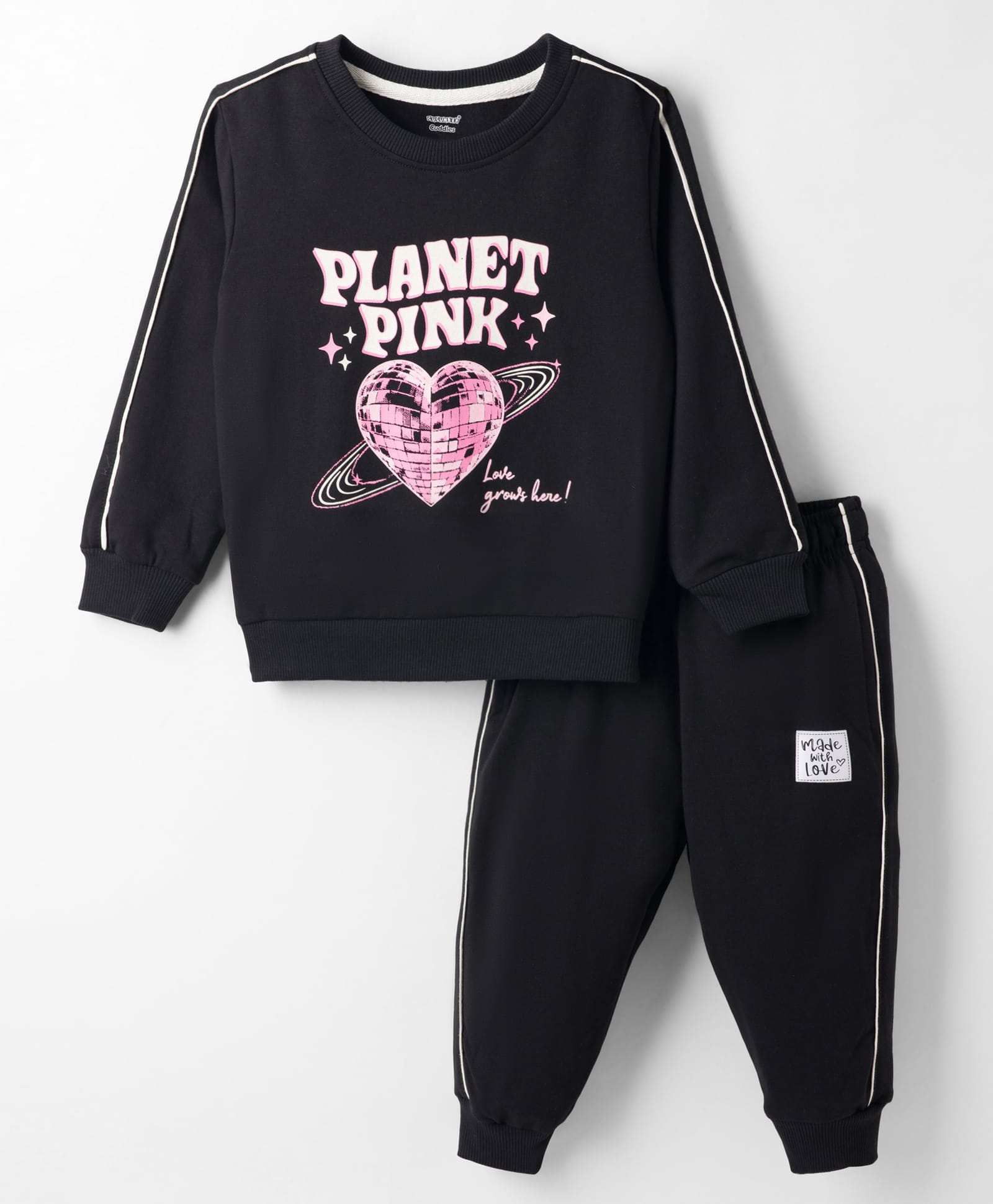 CUCUMBER Knit Full Sleeves T-Shirt & Joggers Set With Heart Print - Black-image-37