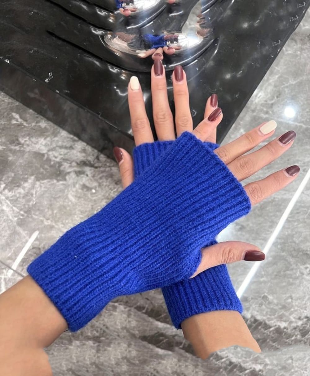 Tipy Tipy Tap Striped Wrist Warmers - Blue