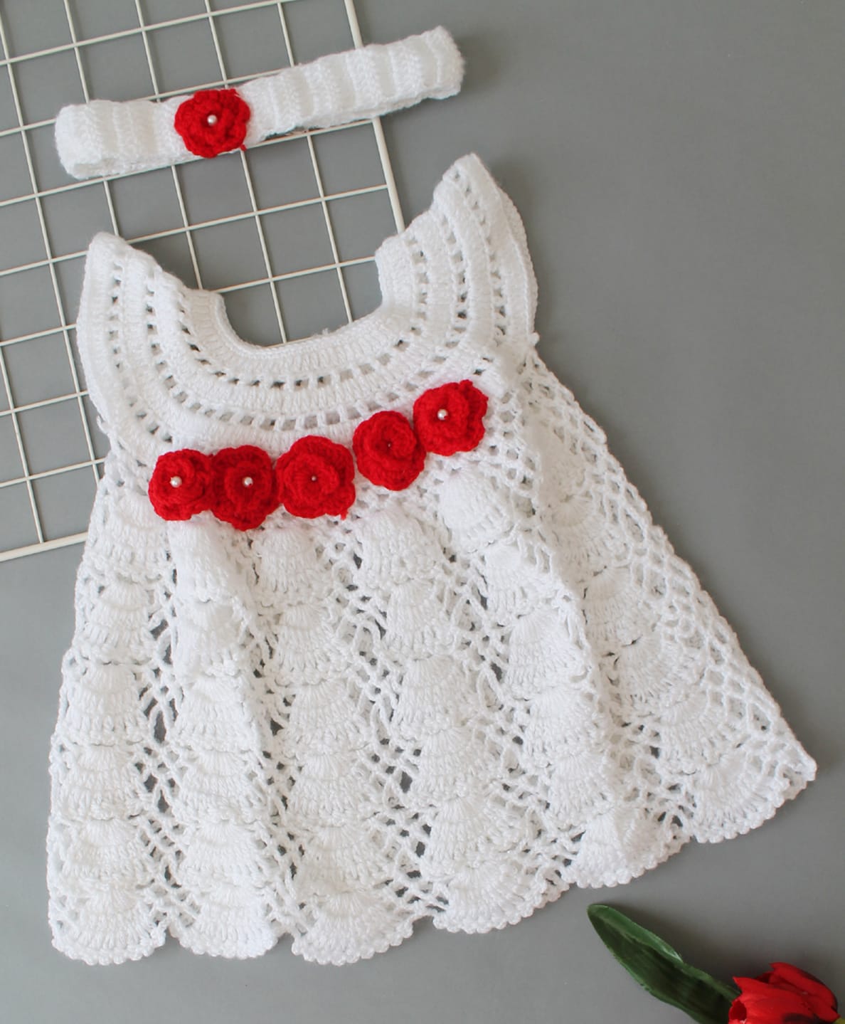 Woonie Woven Cap Sleeves Floral Applique Detailed Hand Knitted Dress With Headband - White-picture-20