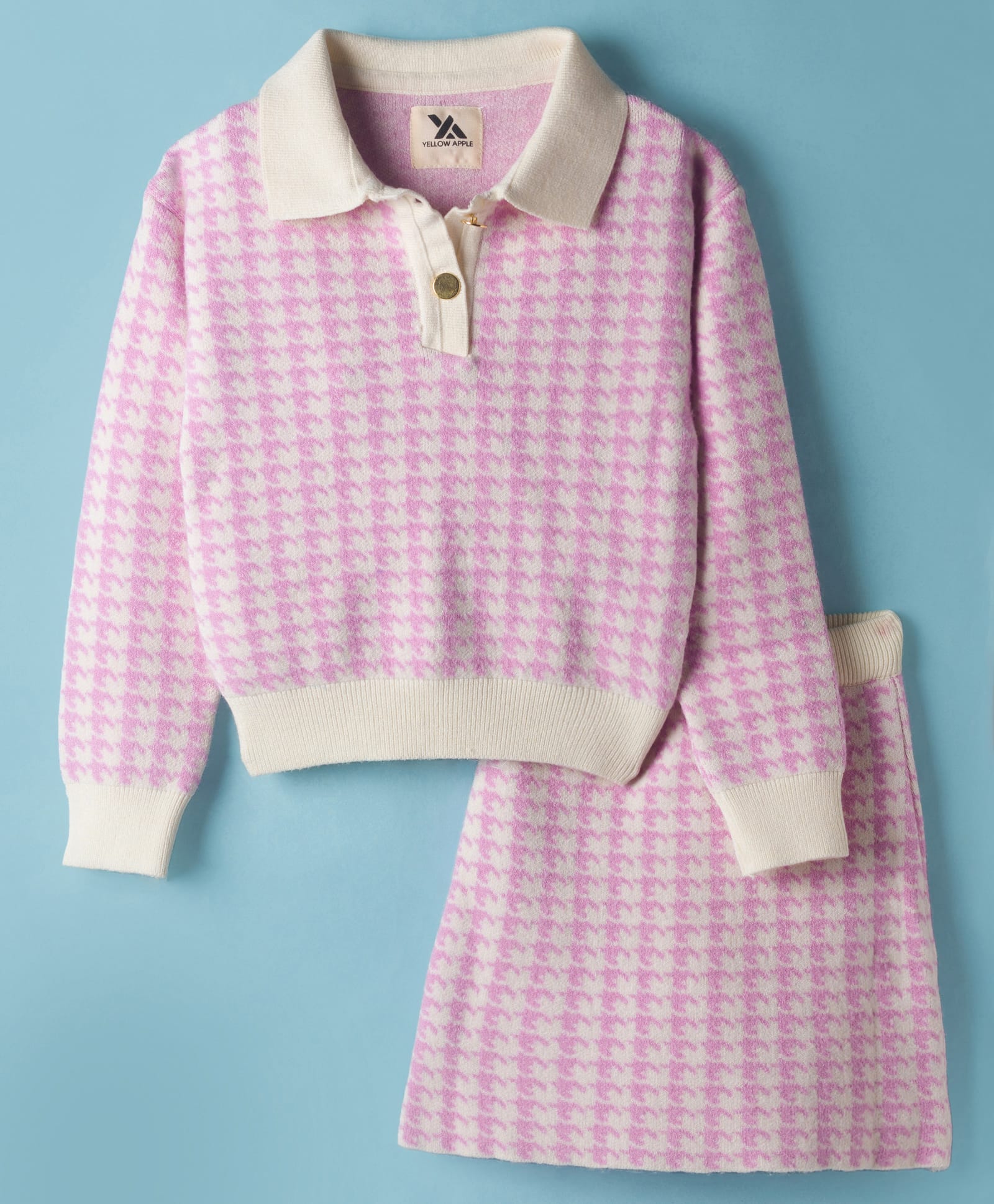 Yellow Apple Knit Full Sleeves Co-ords Winter Wear Set with Houndstooth Design - Pink-picture-13