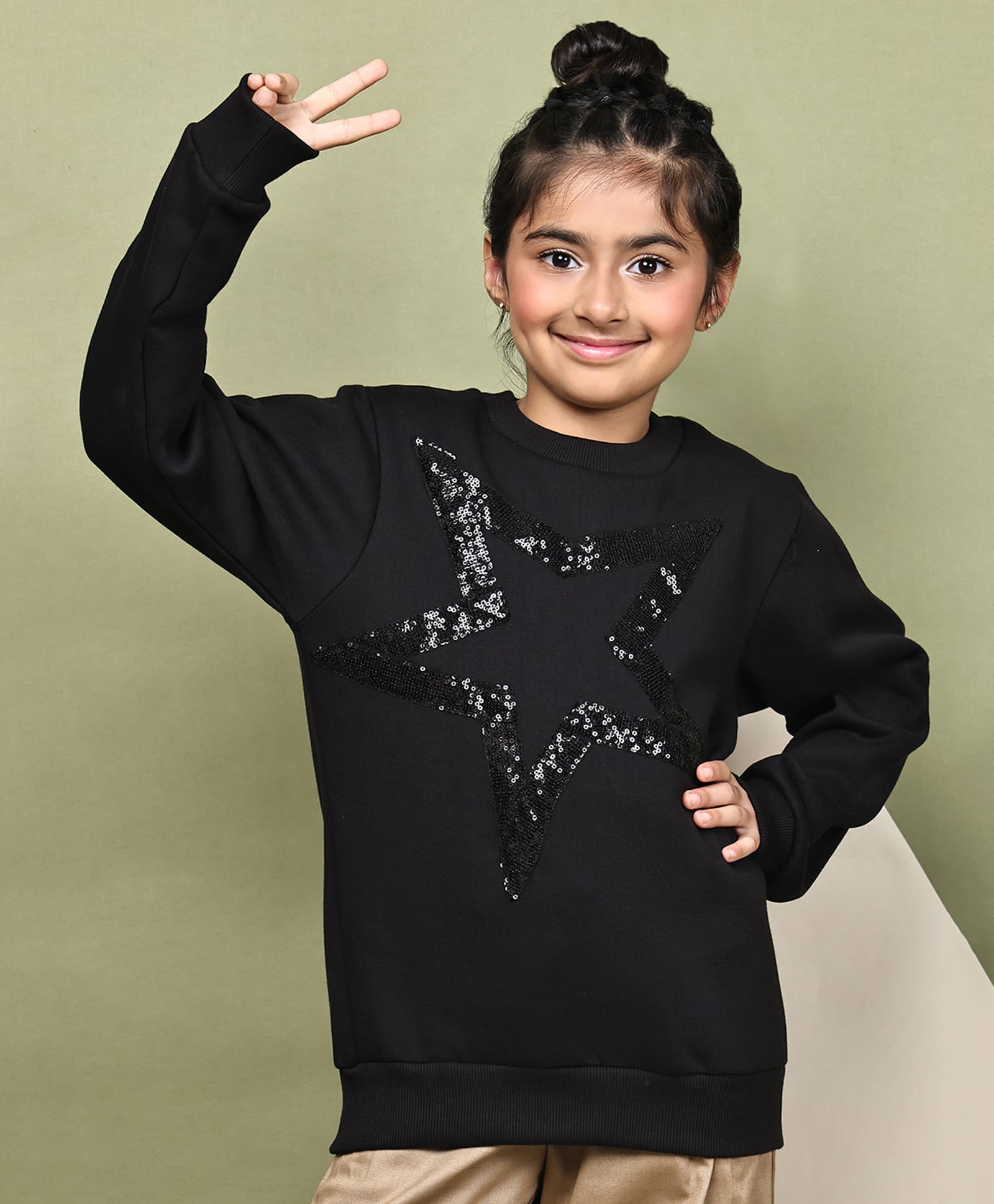 BaawRi Cotton Fleece Knit Full Sleeves Star Designed Sequins Embellished Pre Winter Sweatshirt - Black-picture-13