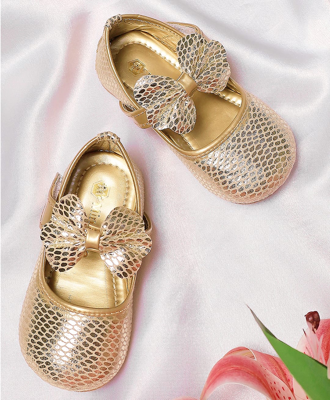 Mine Sole Bow Applique & Mesh Detailed Velcro Closure Mary Jane Ballerinas - Gold-image-15