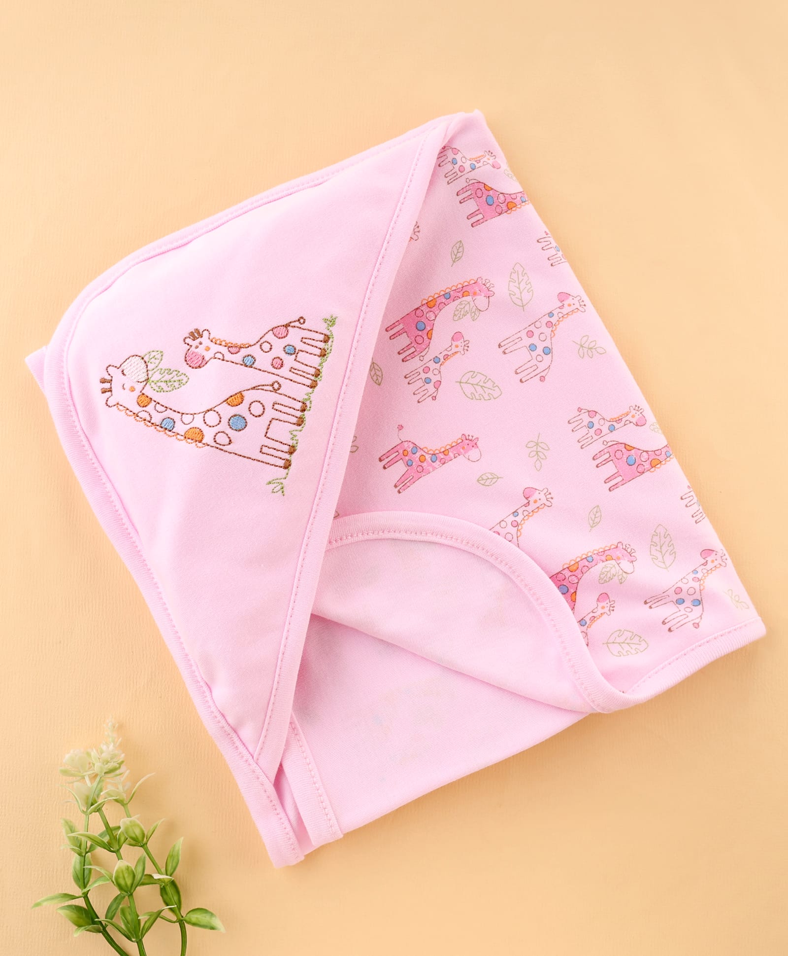 Zero Interlock Knit Hooded Towel With Giraffe Print L 83 x B 83 cm - Pink