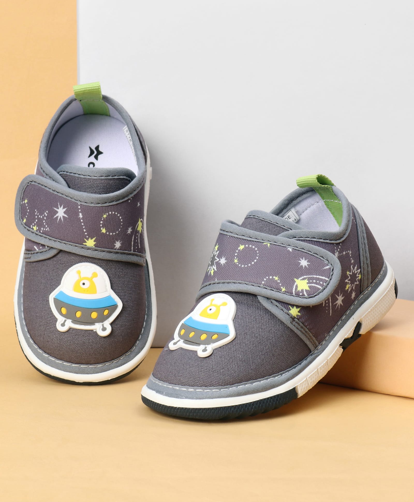 Cute Walk by Babyhug Velcro Closure Casual Shoes With Space Theme Print & Applique - Grey-image-22