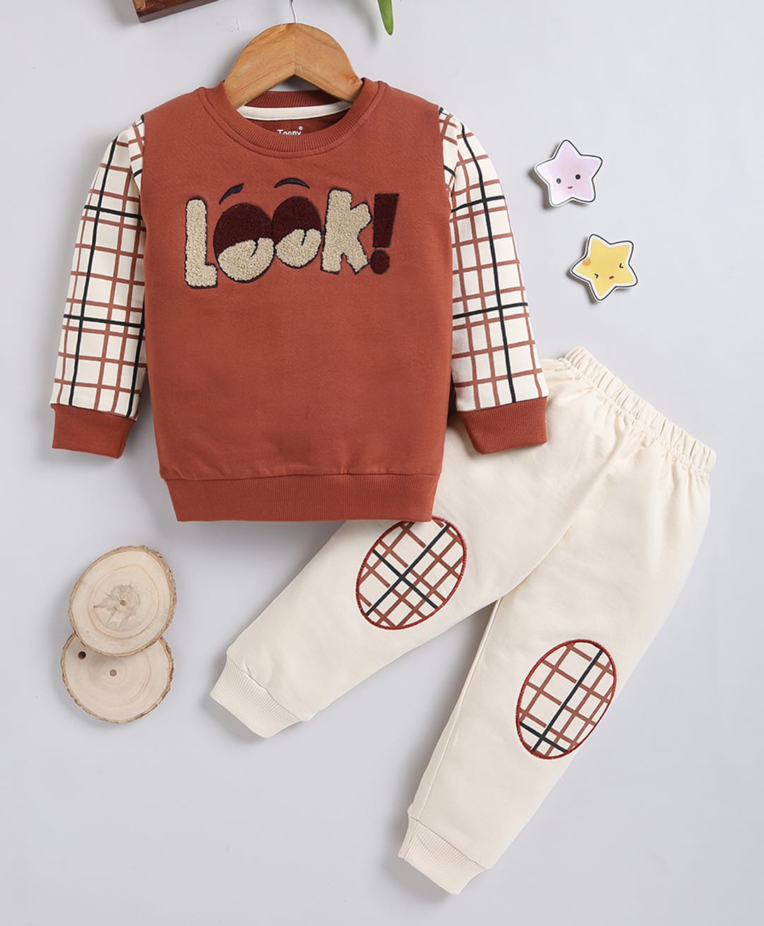 TOONYPORT Cotton Blend Knit Full Sleeves Checked Look Text Patch Detailed Winter Sweatshirt With Joggers Set - Brown-picture-18