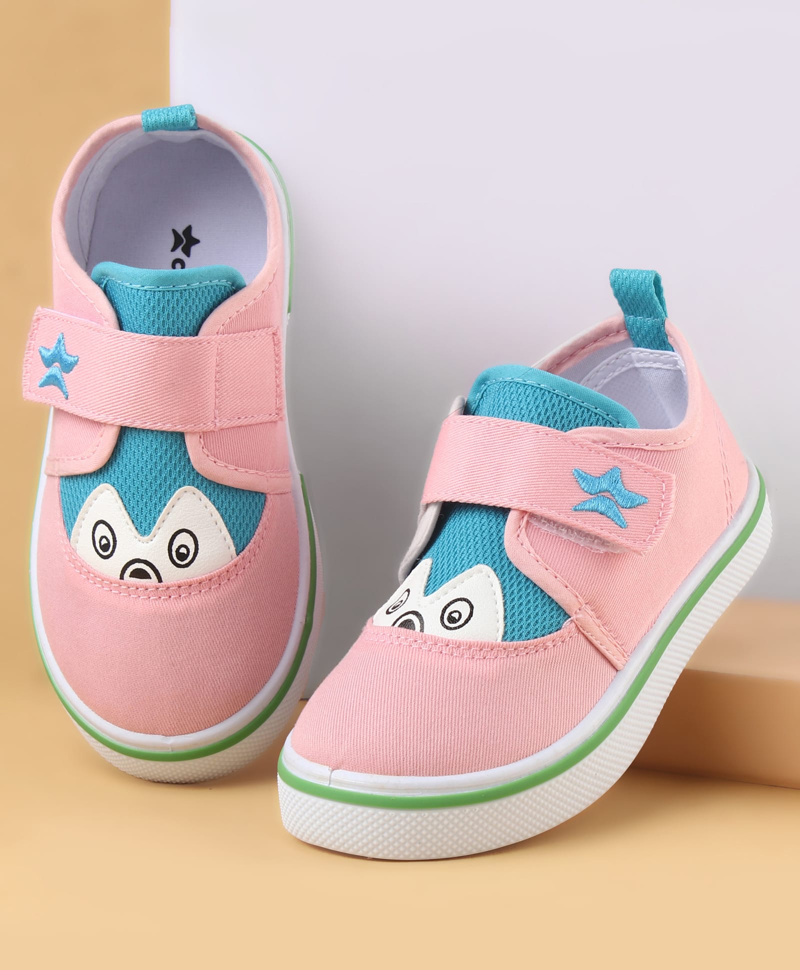 Cute Walk by Babyhug Velcro Closure Printed Casual Shoes - Pink-picture-14