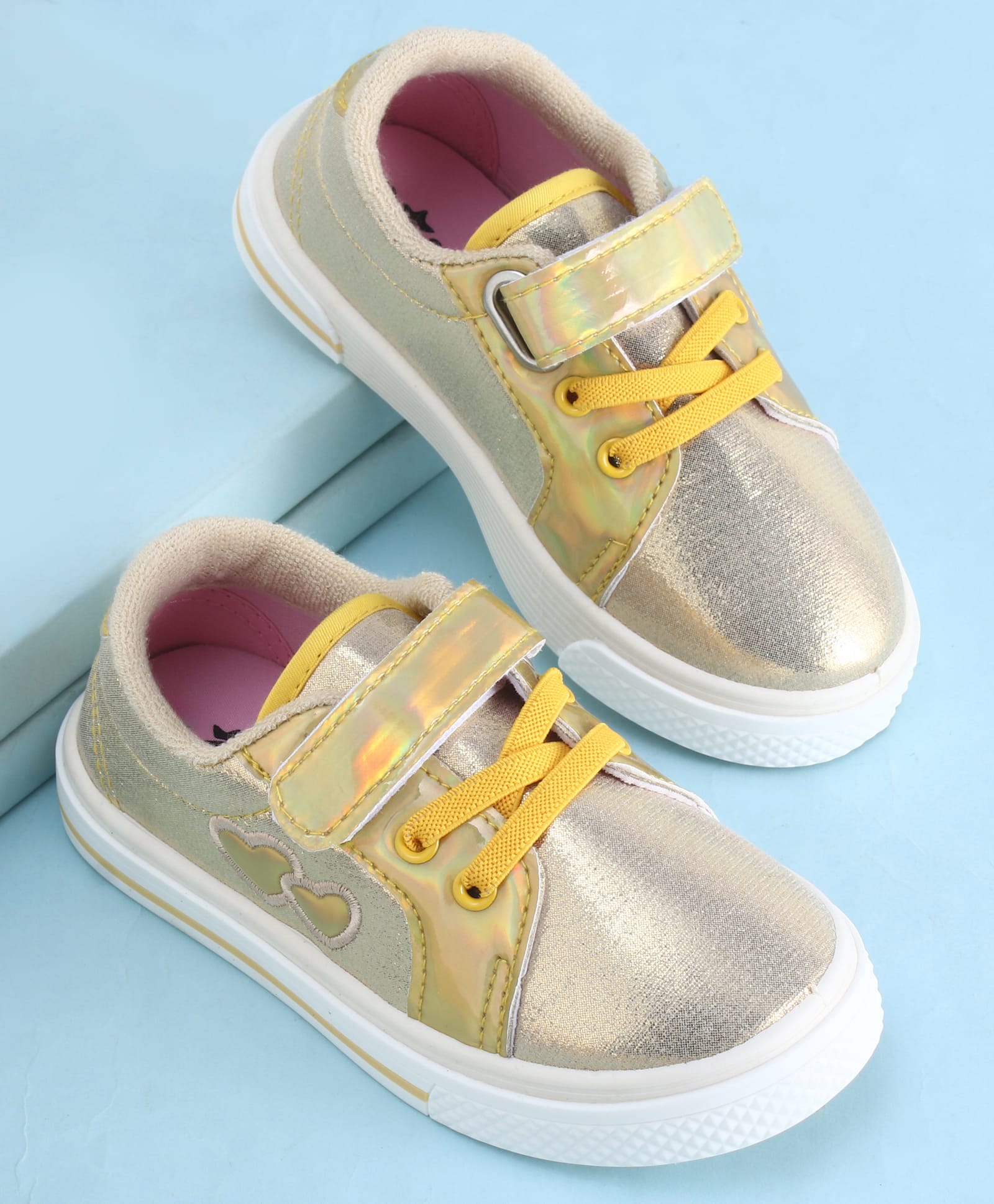Cute Walk by Babyhug Velcro Closure Casual Shoes with Heart Embroidery - Golden-picture-22