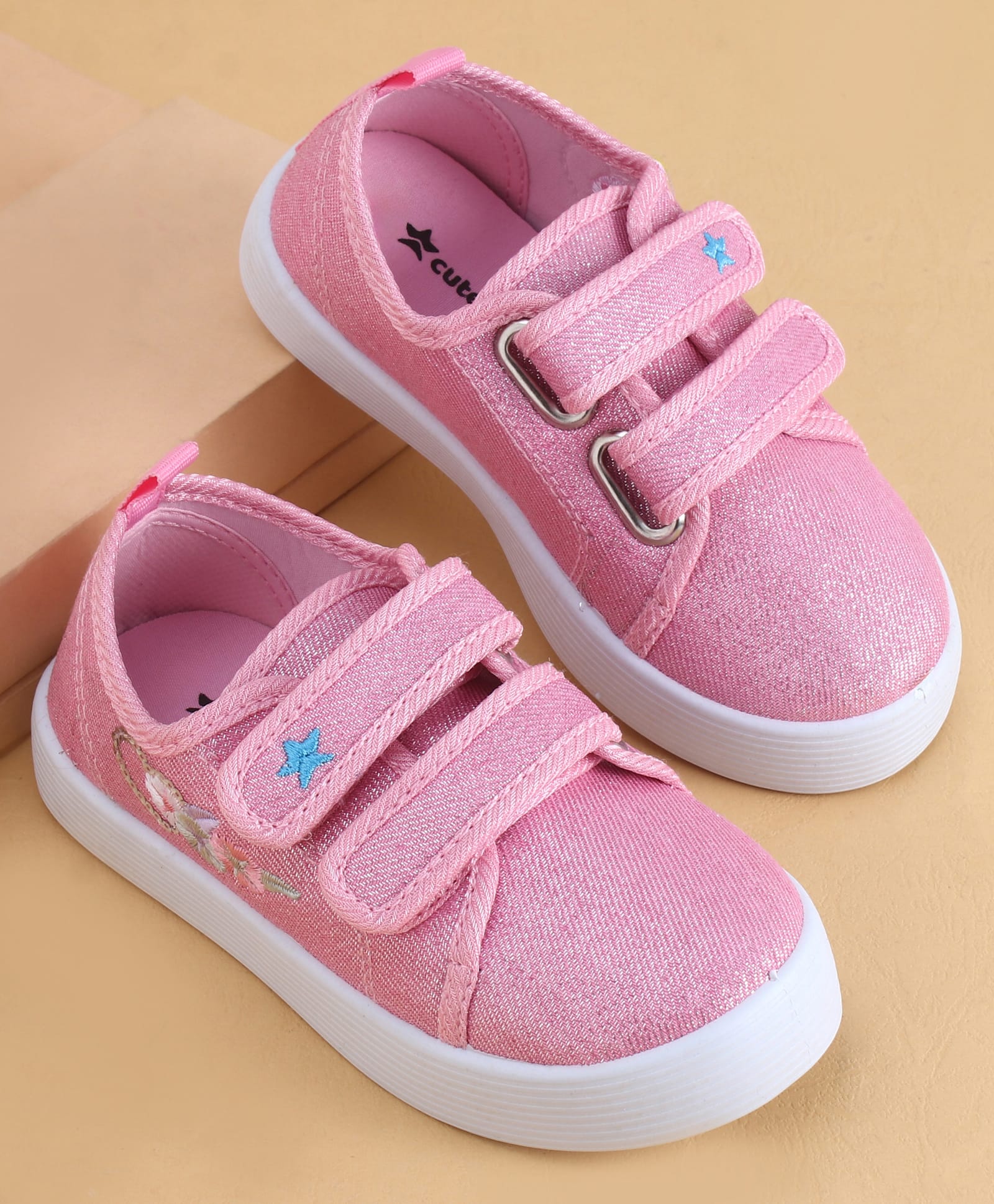 Cute Walk by Babyhug Velcro Closure Casual Shoes with Floral Embroidery - Pink-picture-18
