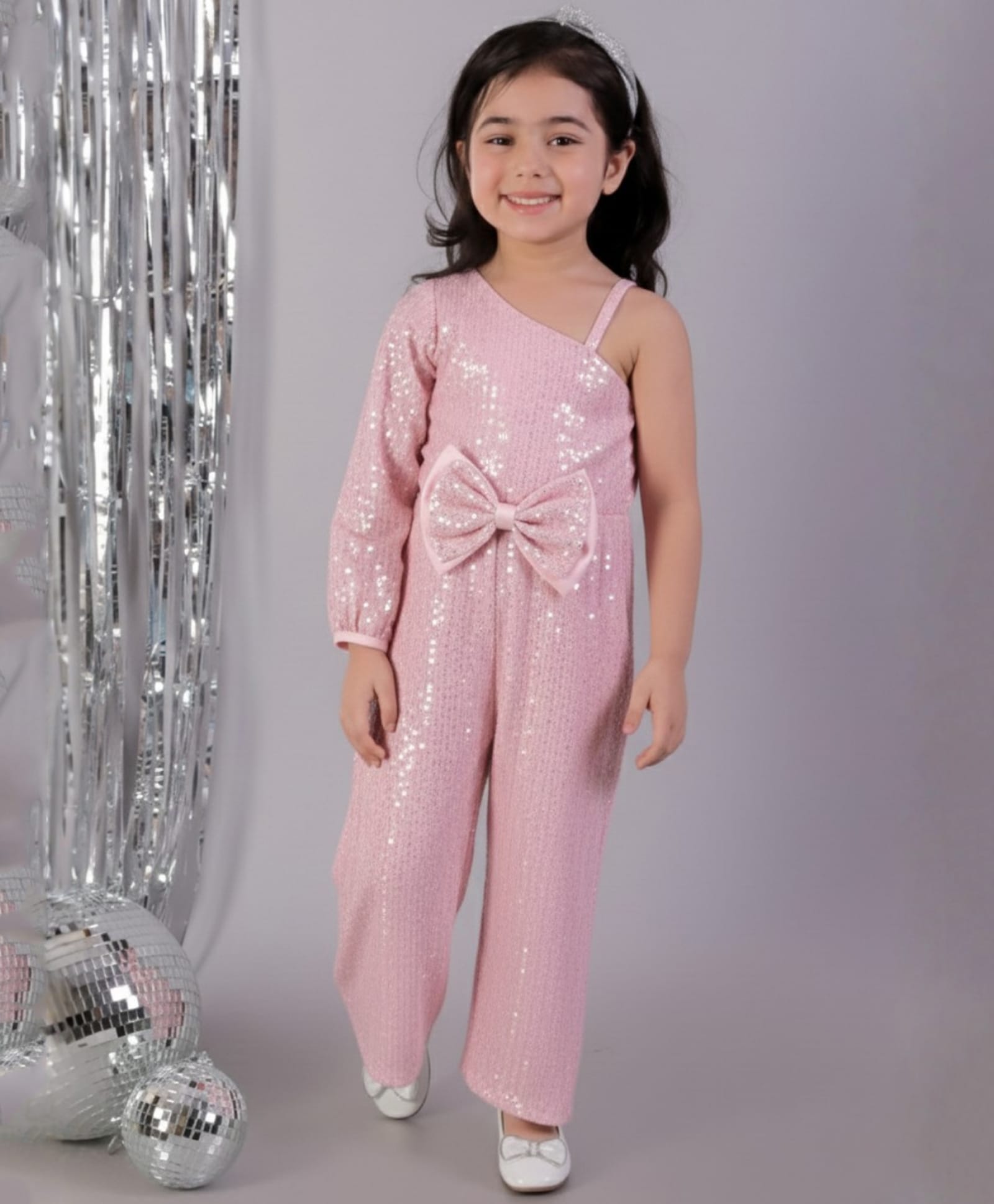Lil' Drama Knit Off Shoulder Full Sleeves Sequins Embellished Bow Applique Detailed Jumpsuit - Pink
