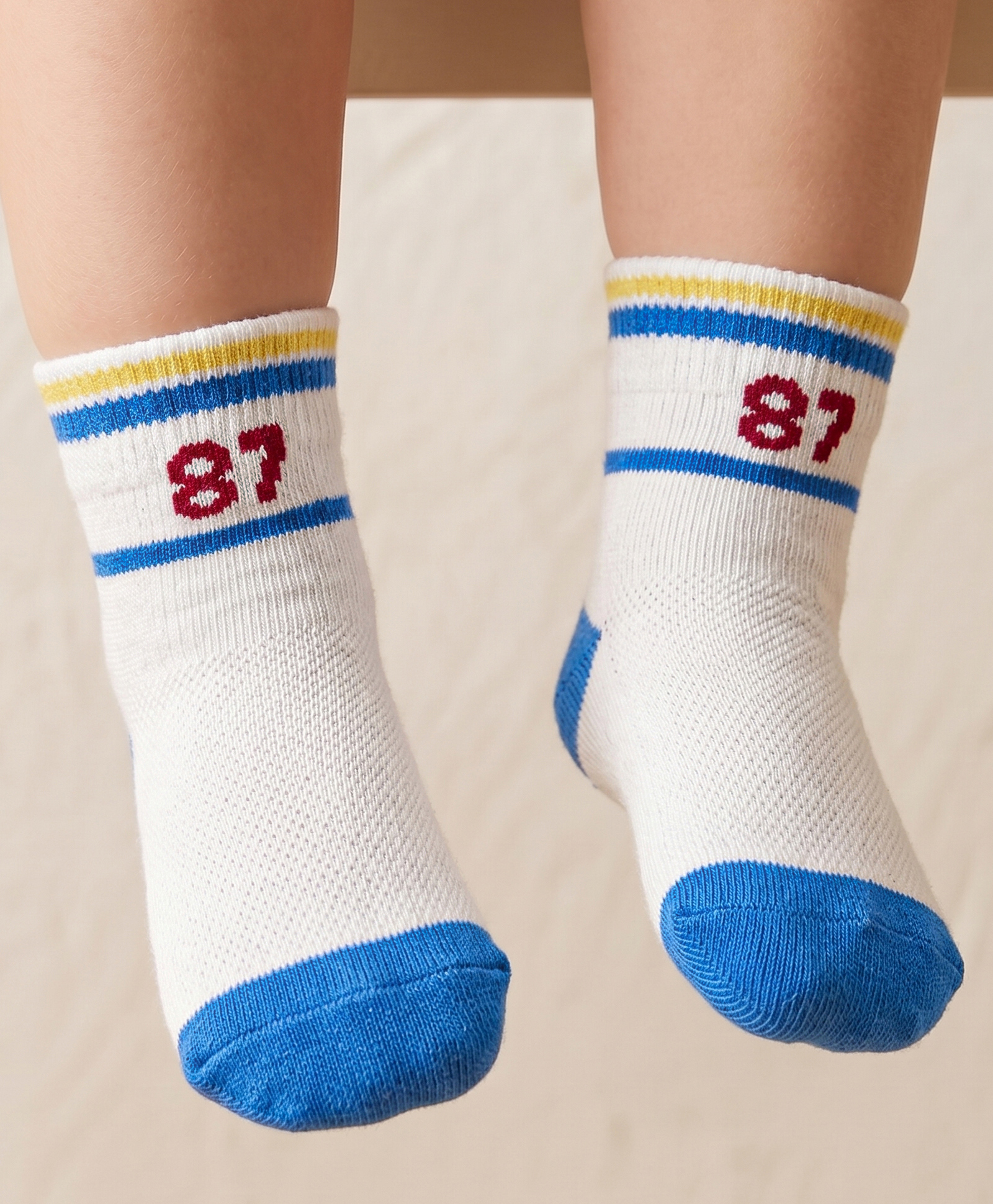 Mustang Knit Ankle Length Socks With Numbers Design - Off White & Blue-image-24