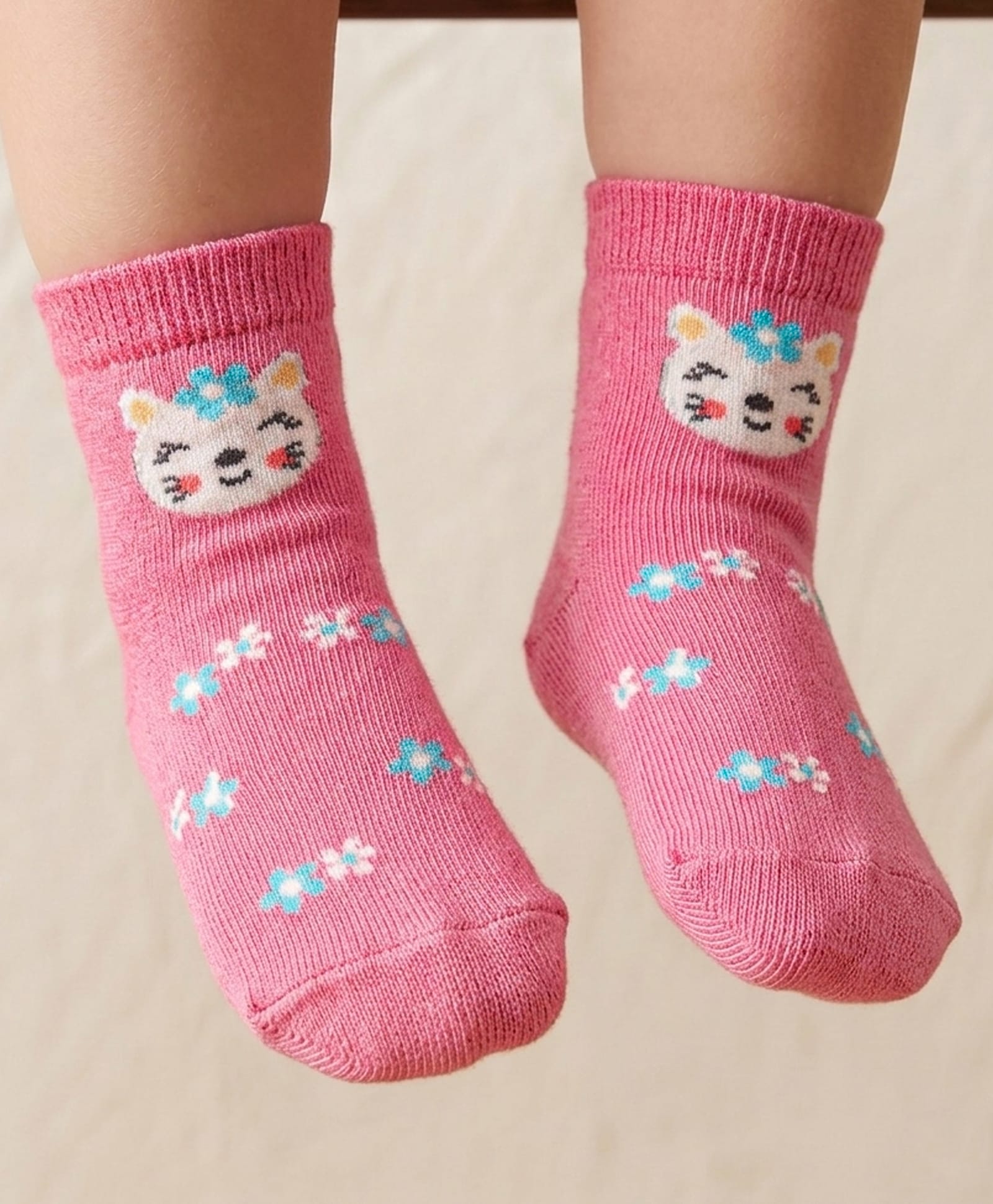 Mustang Knit Socks With Kitty & Floral Design - Pink-image-47