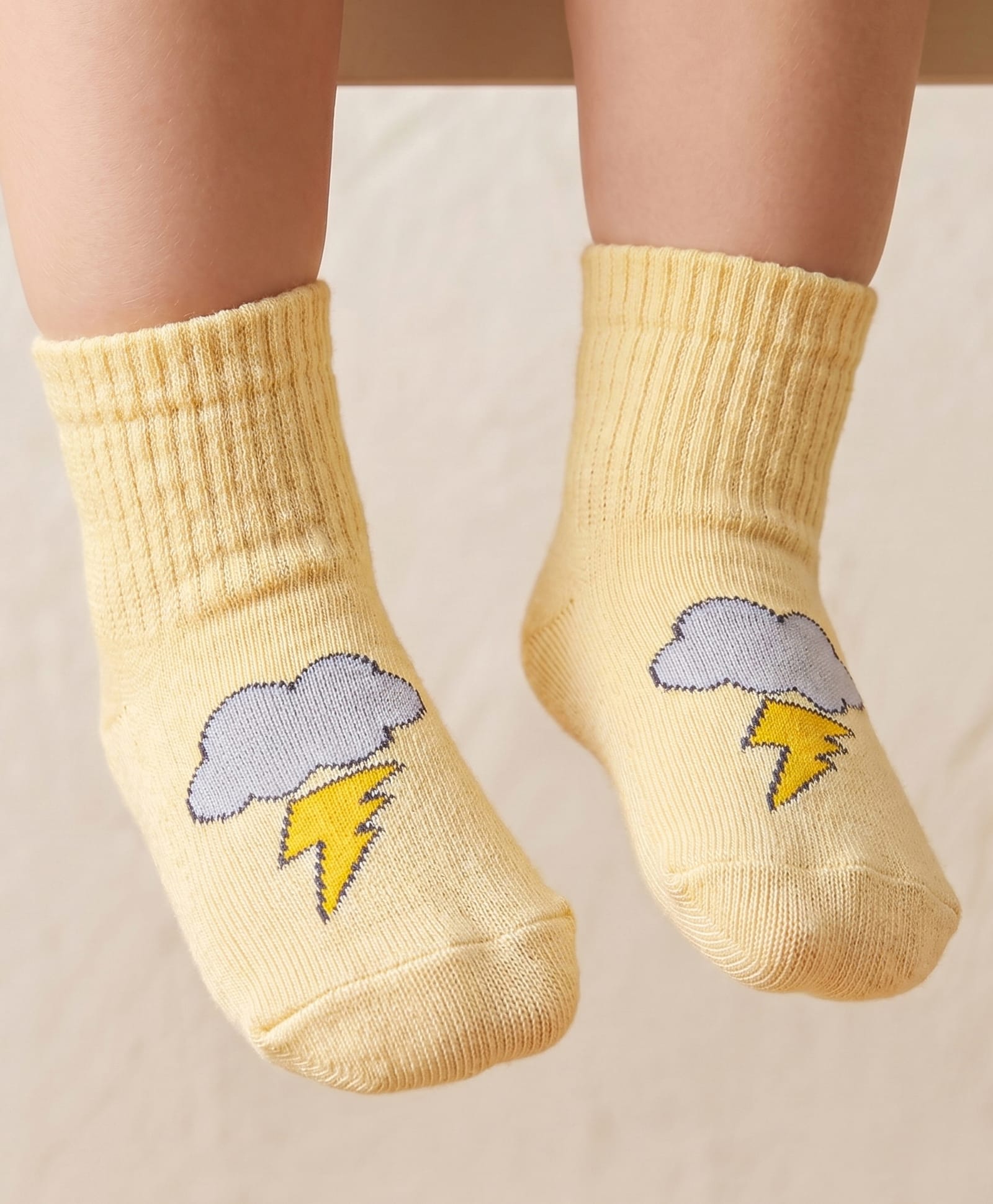 Mustang Knit Ankle Length Socks with Cloud Design - Lemon-picture-19