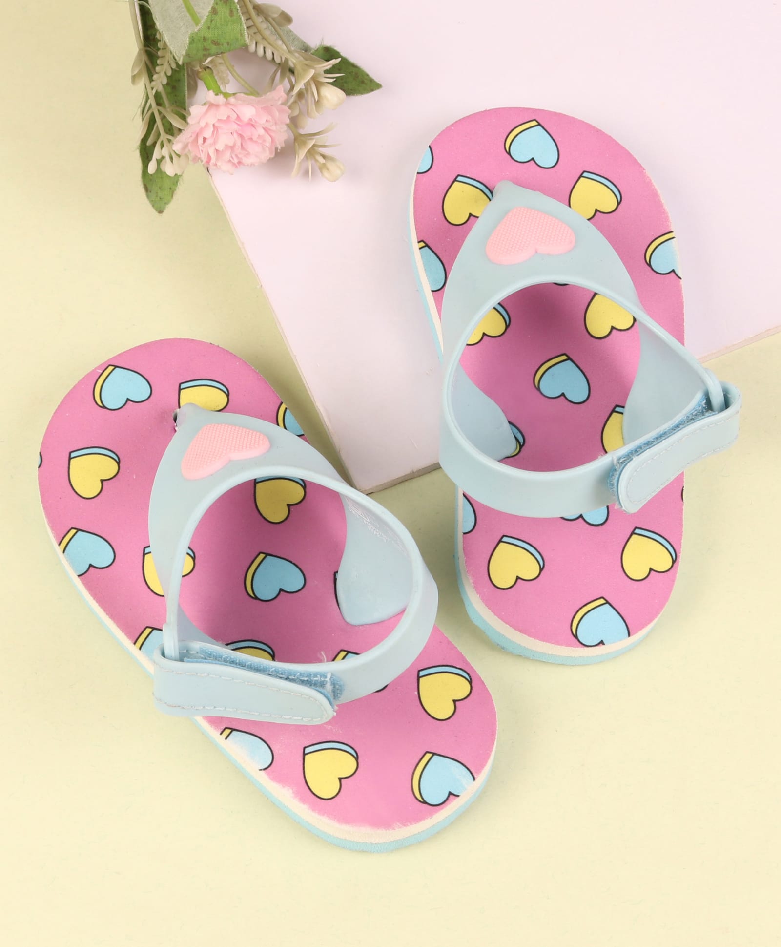 Babyoye Velcro Closure Flip Flops With Heart Print - Pink-image-25