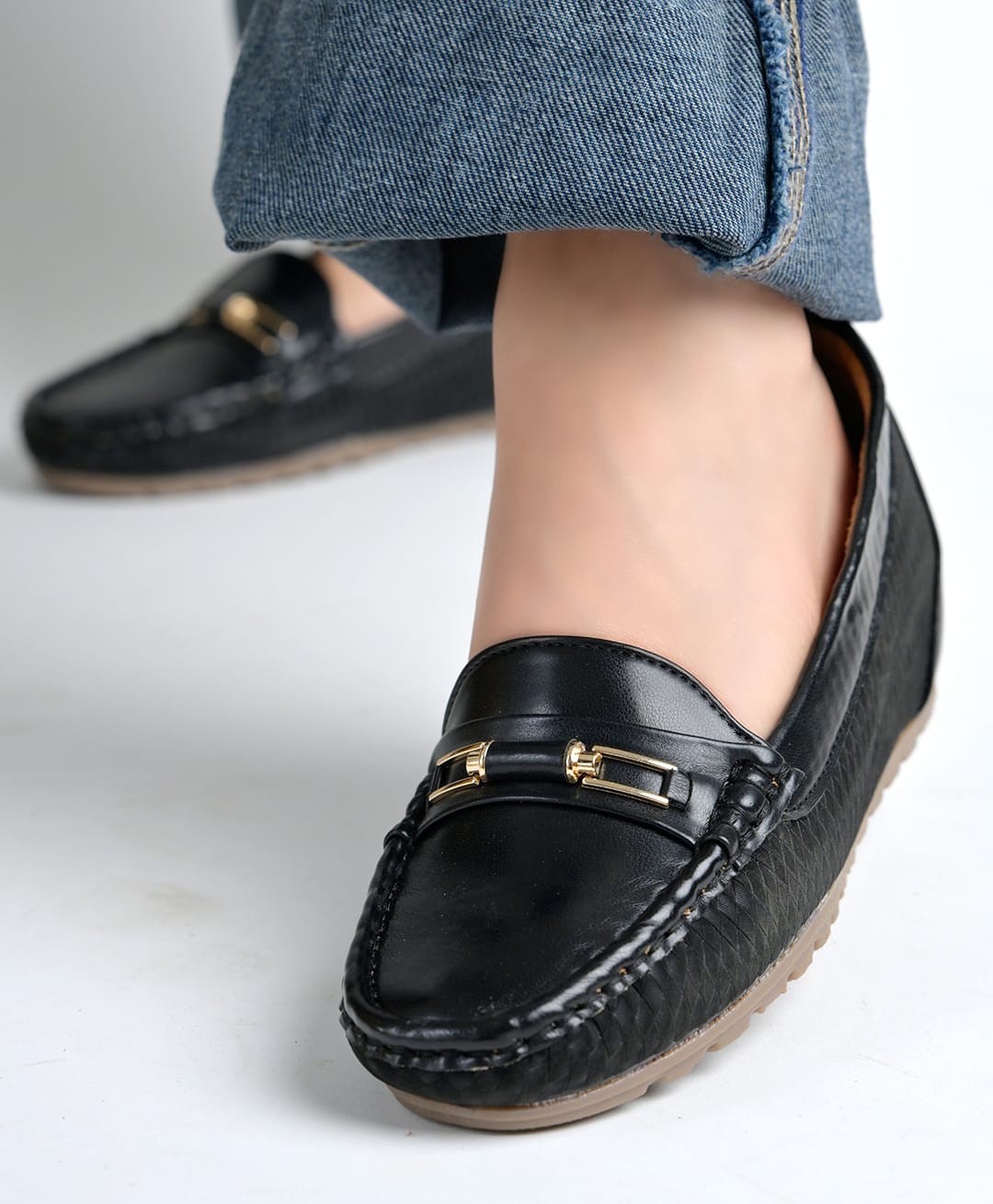 Shoetopia Buckle Detailed Loafers - Black-image-3